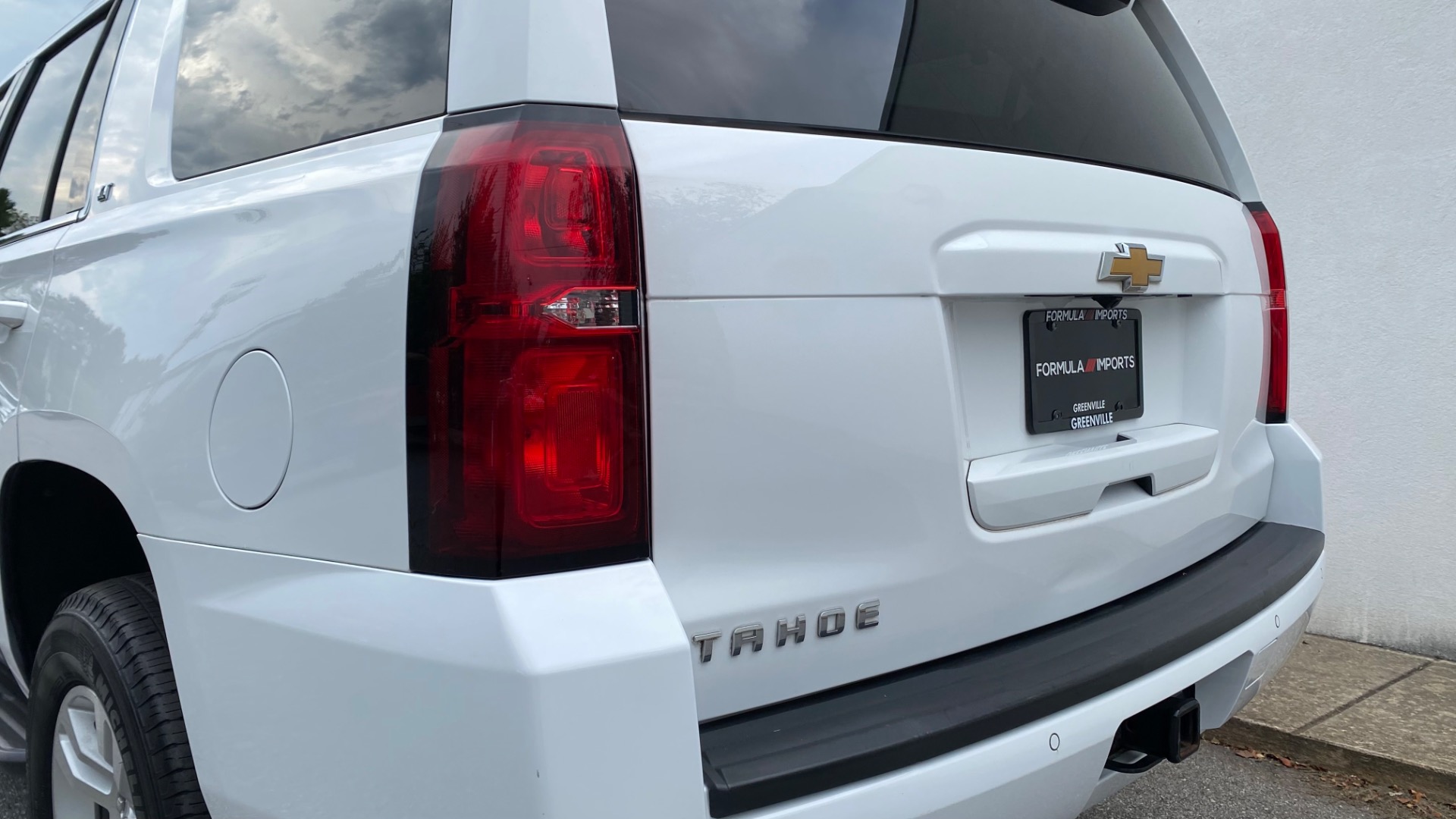 Used 2017 Chevrolet Tahoe LT for sale $32,995 at Formula Imports in Charlotte NC 28227 7