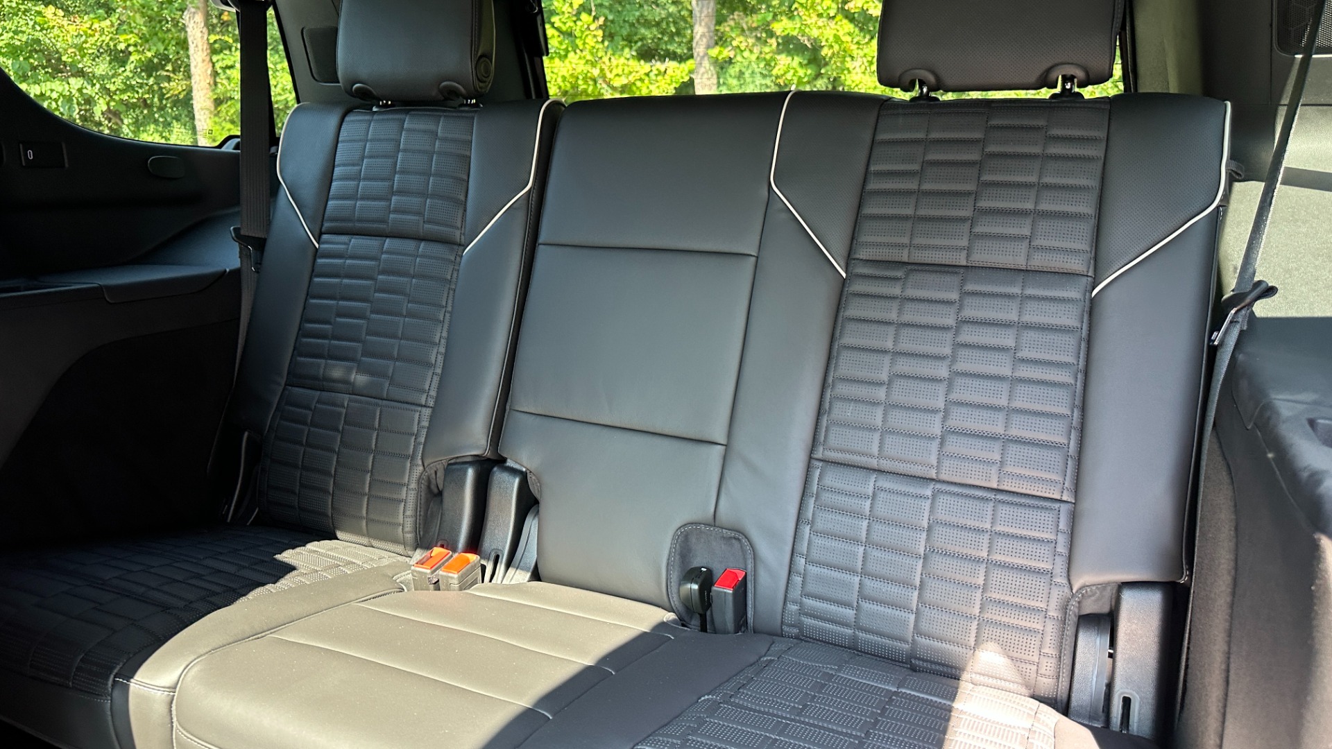 Used 2023 Cadillac Escalade AWD V-Series 1 OWNER SUPER RARE for sale Sold at Formula Imports in Charlotte NC 28227 29