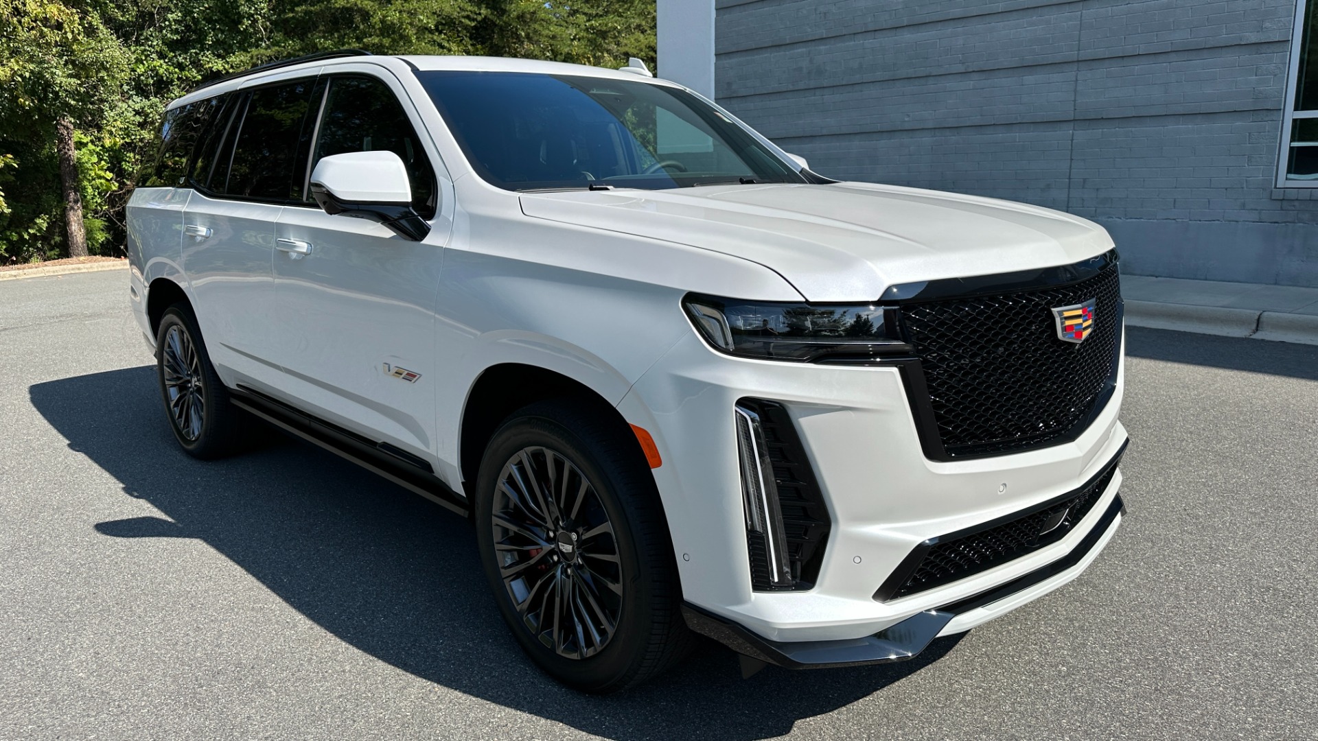 Used 2023 Cadillac Escalade AWD V-Series 1 OWNER SUPER RARE for sale Sold at Formula Imports in Charlotte NC 28227 5
