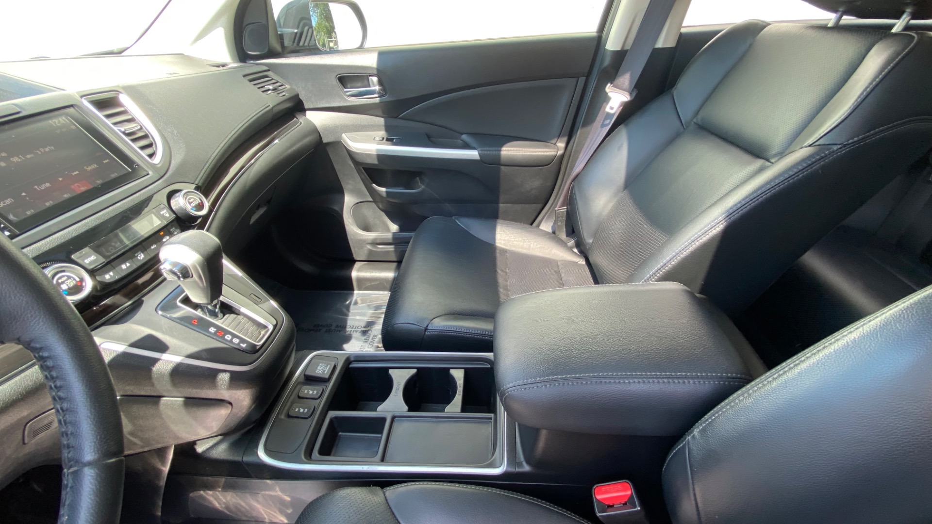 Used 2015 Honda CR-V EX-L for sale $16,995 at Formula Imports in Charlotte NC 28227 32