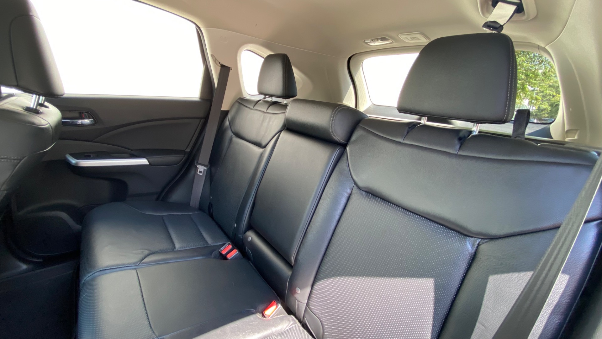 Used 2015 Honda CR-V EX-L for sale $16,995 at Formula Imports in Charlotte NC 28227 36