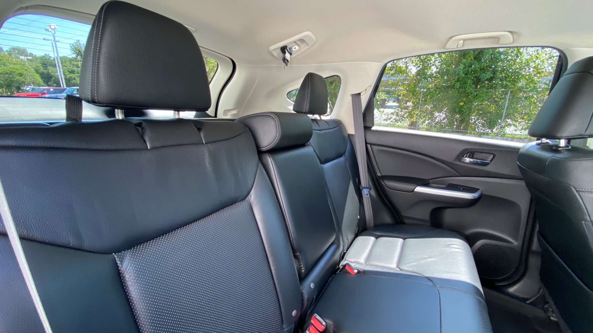 Used 2015 Honda CR-V EX-L for sale $16,995 at Formula Imports in Charlotte NC 28227 41