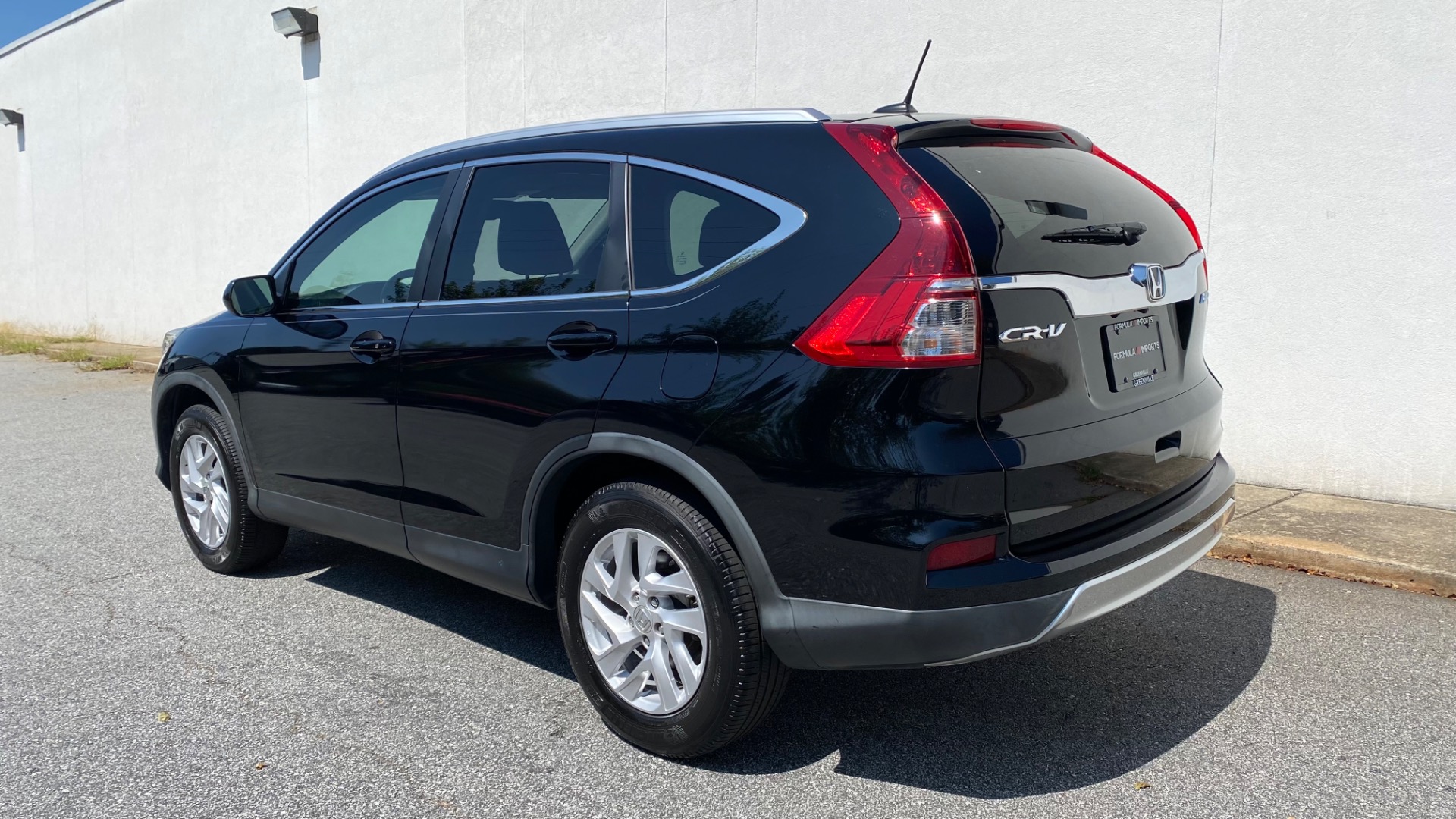 Used 2015 Honda CR-V EX-L for sale $16,995 at Formula Imports in Charlotte NC 28227 5