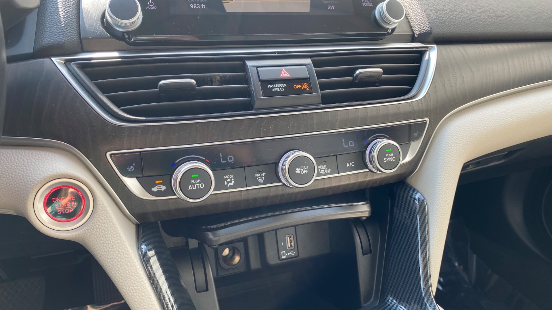 Used 2018 Honda Accord Sedan EX-L Navi 2.0T / CUSTOM WHEELS / D2 COILOVERS / LEATHER / NAV for sale Sold at Formula Imports in Charlotte NC 28227 33