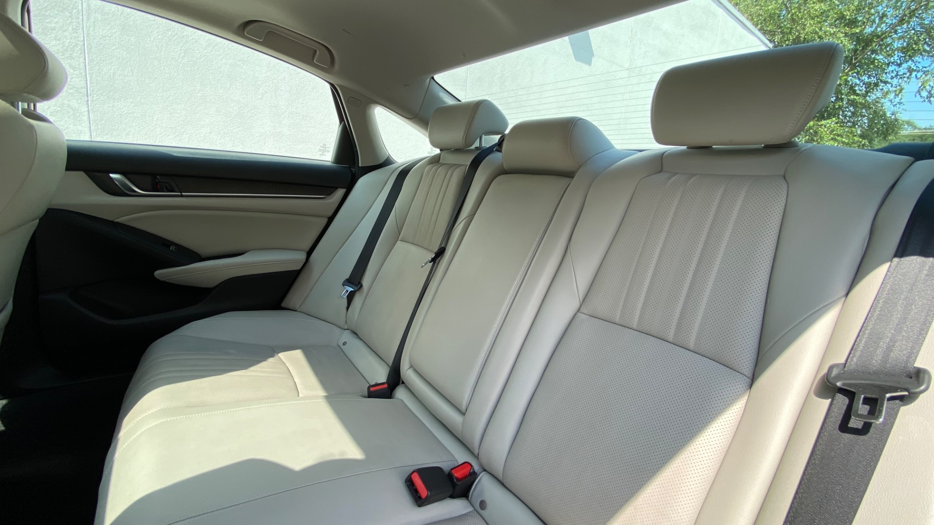Used 2018 Honda Accord Sedan EX-L Navi 2.0T for sale Call for price at Formula Imports in Charlotte NC 28227 38