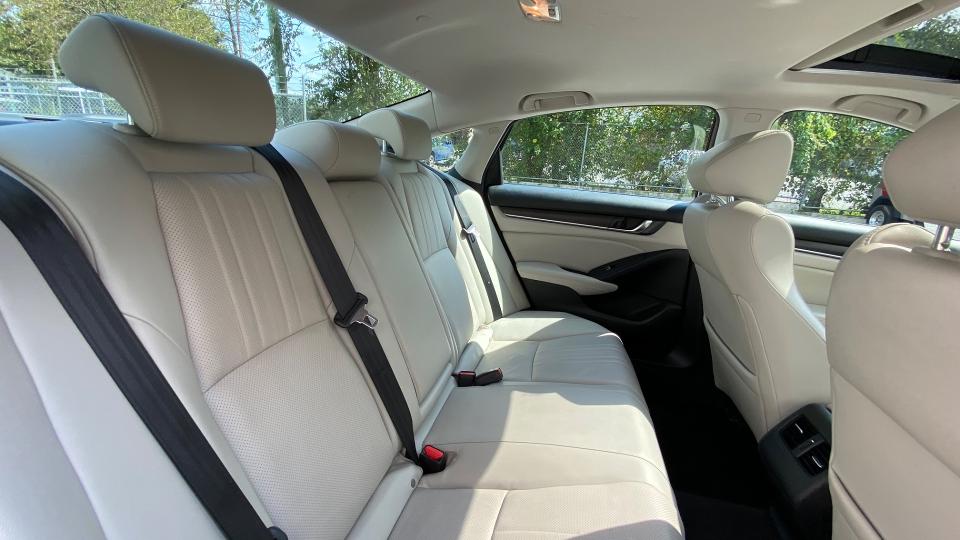 Used 2018 Honda Accord Sedan EX-L Navi 2.0T for sale Call for price at Formula Imports in Charlotte NC 28227 40