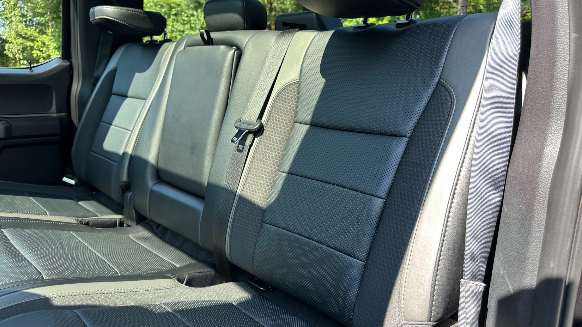 Used 2019 Ford F-150 RAPTOR / CARBON PKG / PANO ROOF / TECH PKG / 17IN FORGED WHEELS for sale $58,900 at Formula Imports in Charlotte NC 28227 26