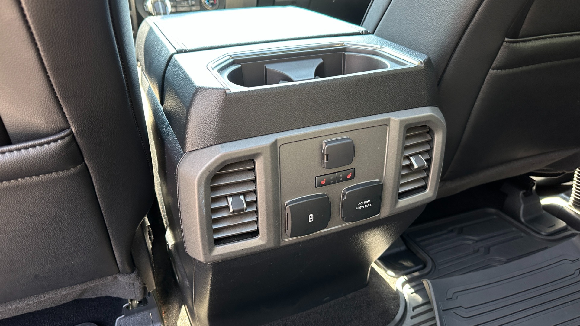 Used 2019 Ford F-150 RAPTOR / CARBON PKG / PANO ROOF / TECH PKG / 17IN FORGED WHEELS for sale $58,900 at Formula Imports in Charlotte NC 28227 30