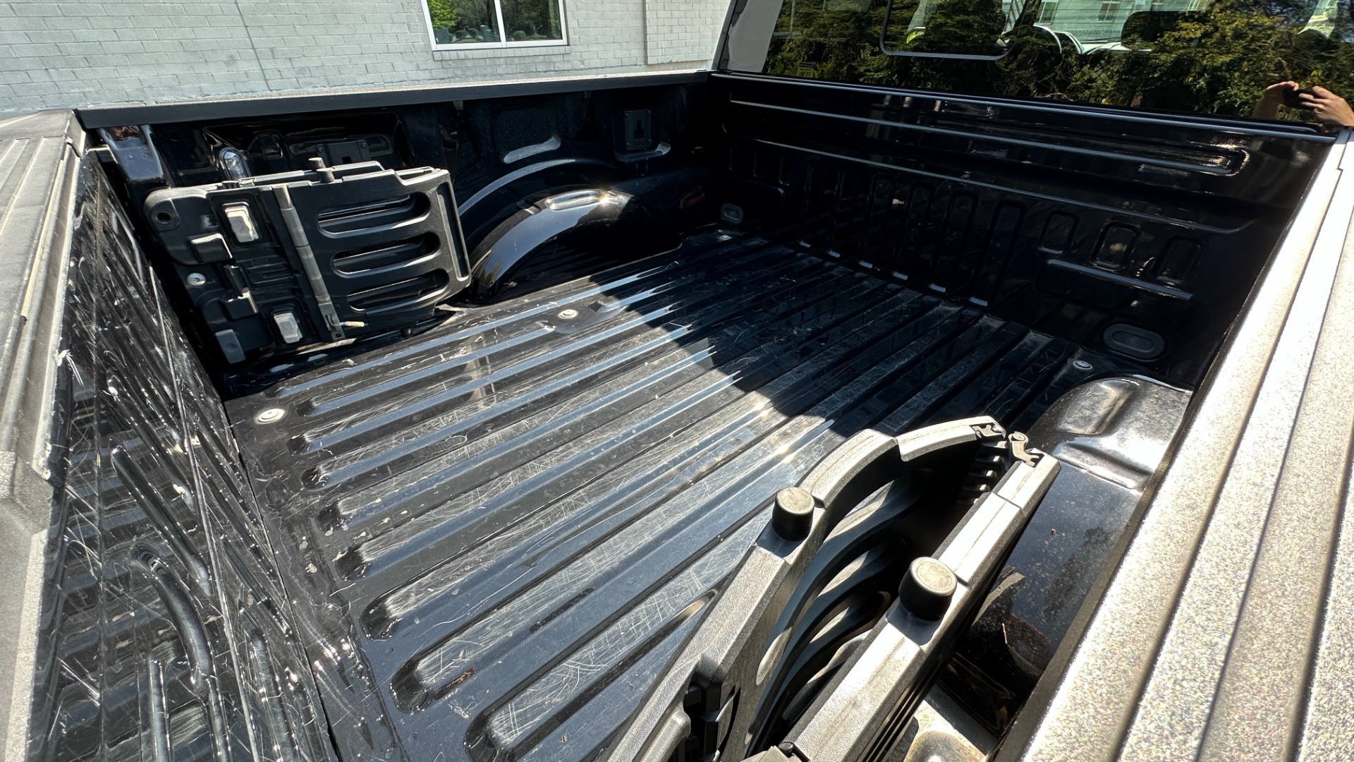 Used 2019 Ford F-150 RAPTOR / CARBON PKG / PANO ROOF / TECH PKG / 17IN FORGED WHEELS for sale $58,900 at Formula Imports in Charlotte NC 28227 42