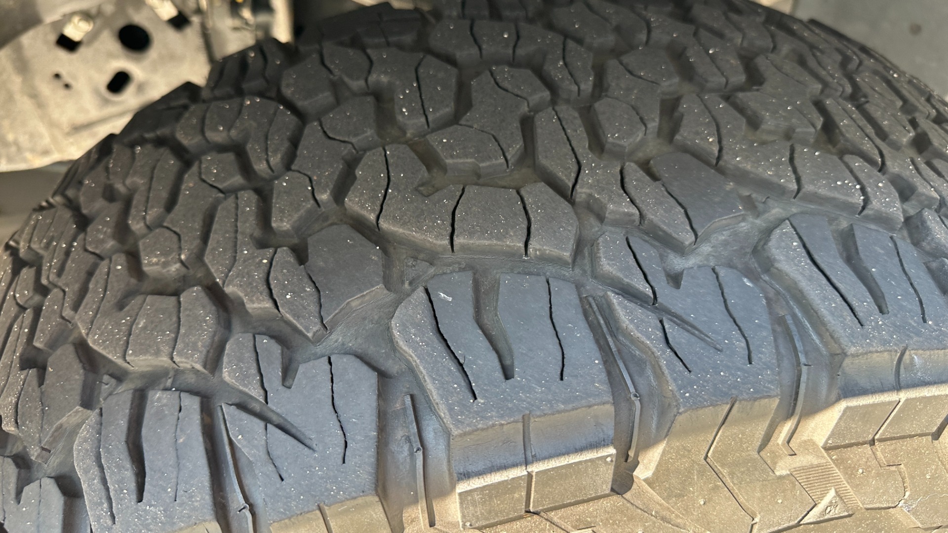 Used 2019 Ford F-150 RAPTOR / CARBON PKG / PANO ROOF / TECH PKG / 17IN FORGED WHEELS for sale $58,900 at Formula Imports in Charlotte NC 28227 53