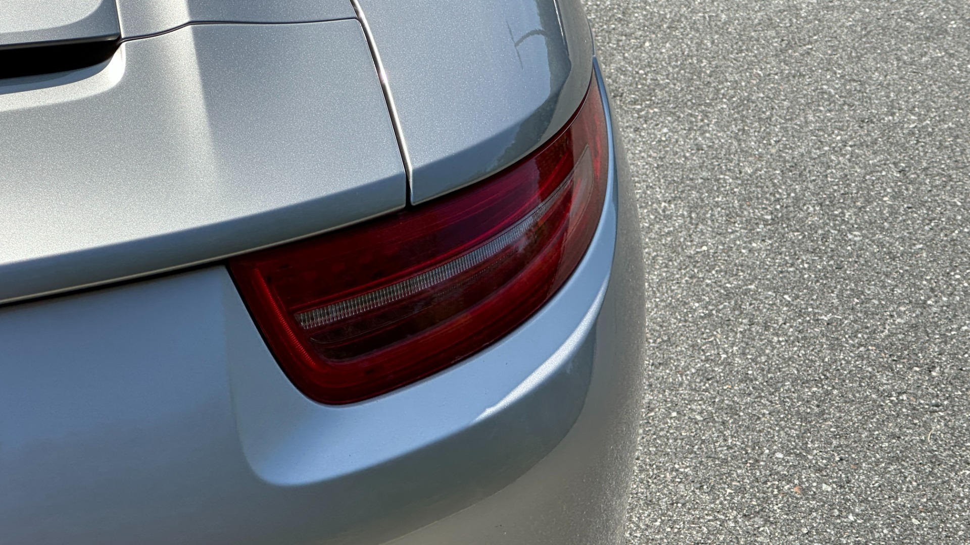 Used 2012 Porsche 911 991 CARRERA / PREMIUM PKG PLUS / SPORT EXHAUST / SPORT SEATS for sale Sold at Formula Imports in Charlotte NC 28227 35