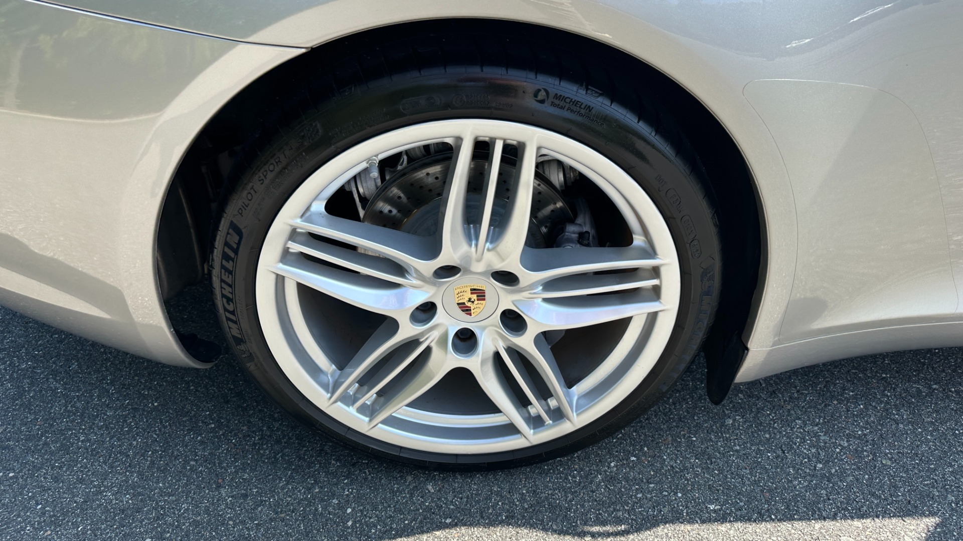 Used 2012 Porsche 911 991 CARRERA / PREMIUM PKG PLUS / SPORT EXHAUST / SPORT SEATS for sale $71,000 at Formula Imports in Charlotte NC 28227 39