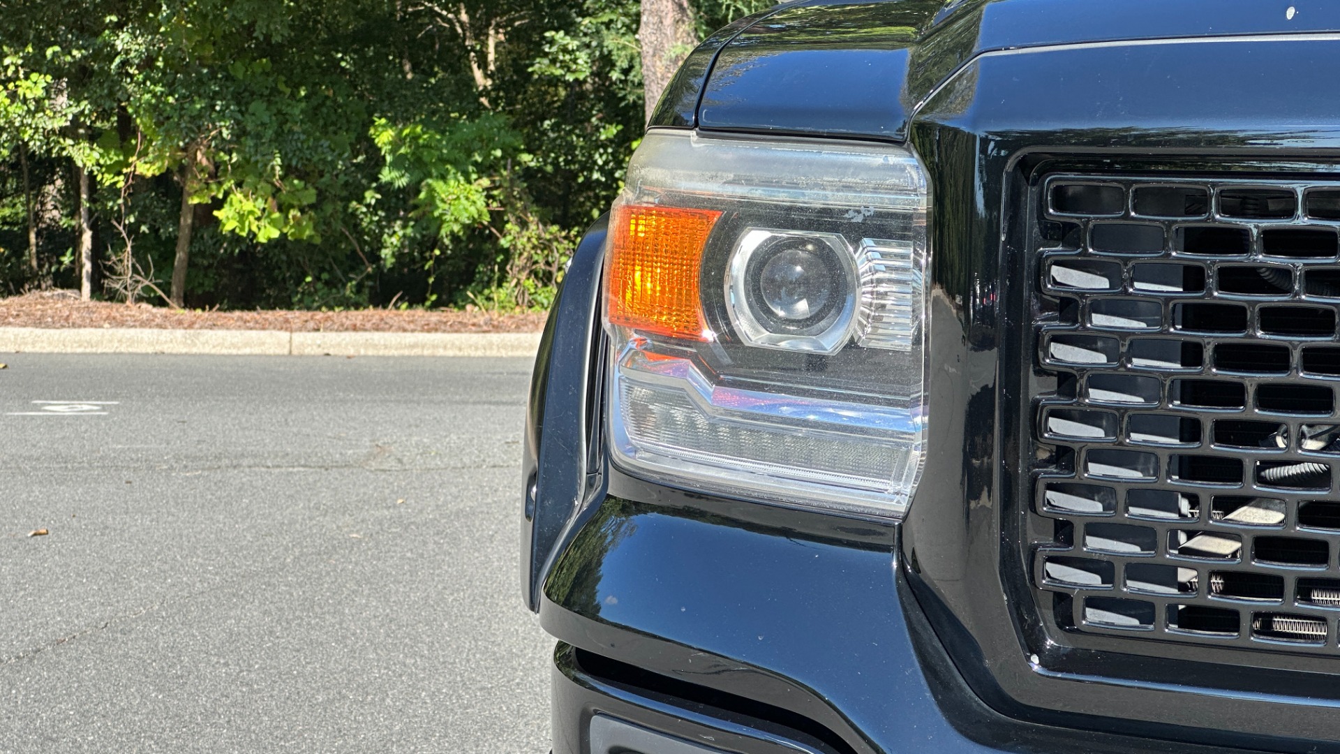 Used 2015 GMC Sierra 1500 DENALI / LIFT KIT / UPGRADED WHEELS / SUNROOF / 6.2L V8 for sale $33,995 at Formula Imports in Charlotte NC 28227 43
