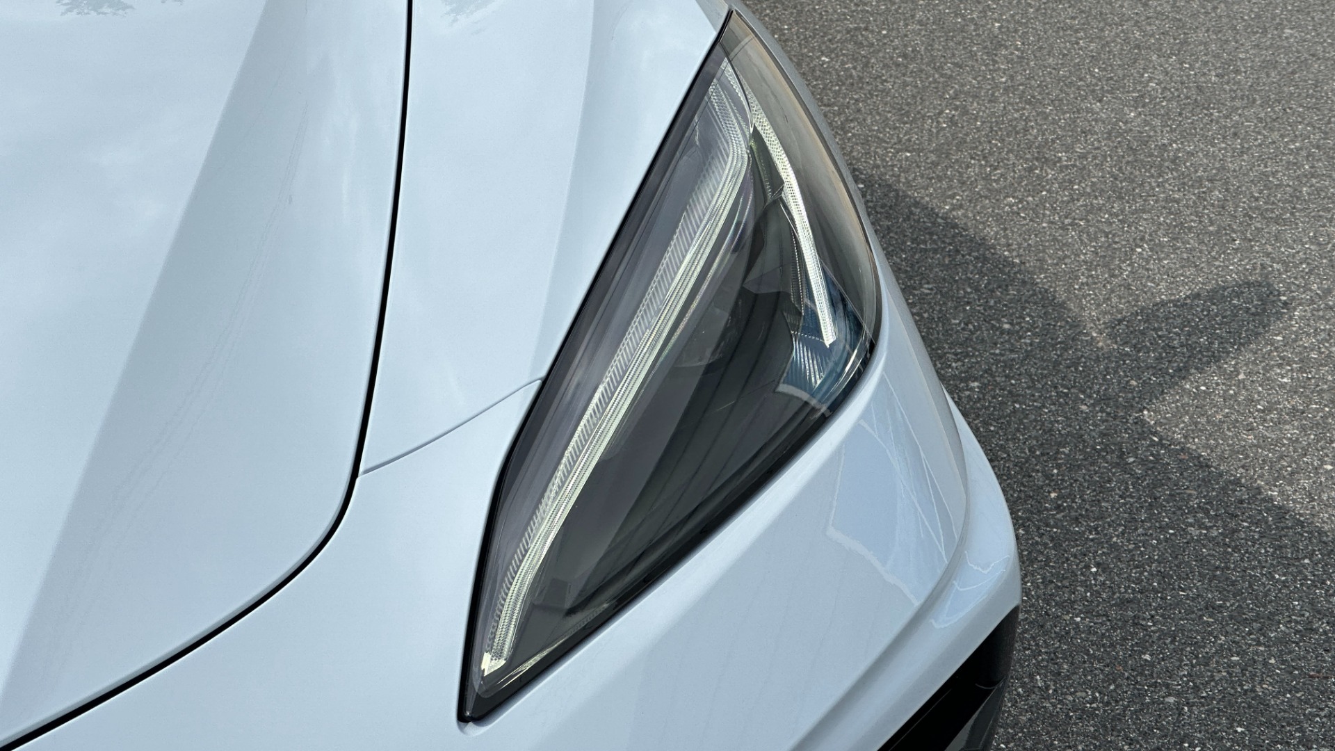 Used 2023 Chevrolet Corvette 1LT / PERF. EXHAUST / RED CALIPERS / FRONT SPLITTER / REAR SPOILER for sale $82,999 at Formula Imports in Charlotte NC 28227 35