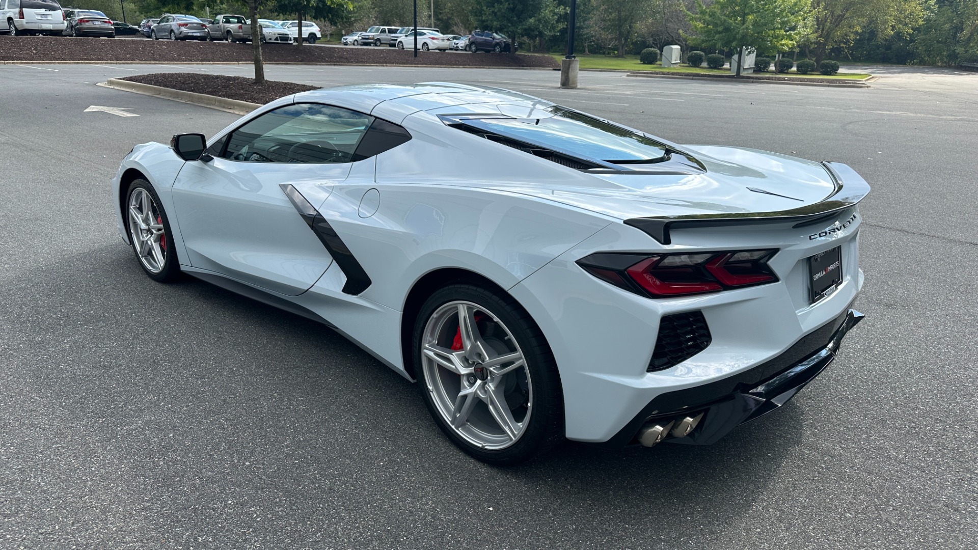 Used 2023 Chevrolet Corvette 1LT / PERF. EXHAUST / RED CALIPERS / FRONT SPLITTER / REAR SPOILER for sale $82,999 at Formula Imports in Charlotte NC 28227 5