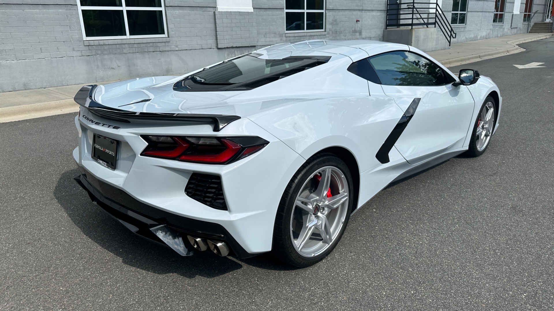 Used 2023 Chevrolet Corvette 1LT / PERF. EXHAUST / RED CALIPERS / FRONT SPLITTER / REAR SPOILER for sale Sold at Formula Imports in Charlotte NC 28227 8