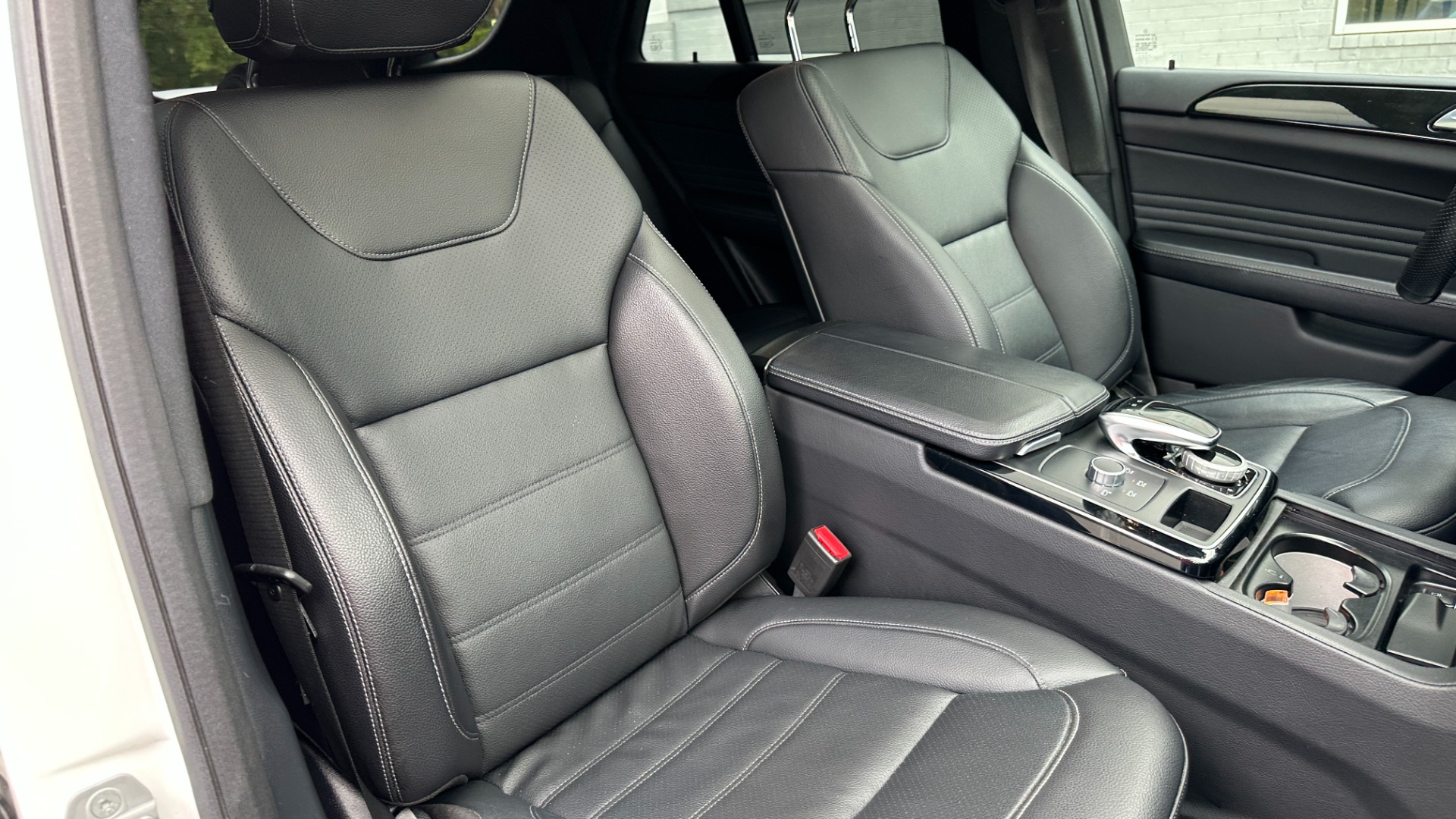 Used 2016 Mercedes-Benz GLE GLE 350 / LOADED OPTIONS / SPORT / PREMIUM / CONVENIENCE for sale Sold at Formula Imports in Charlotte NC 28227 36