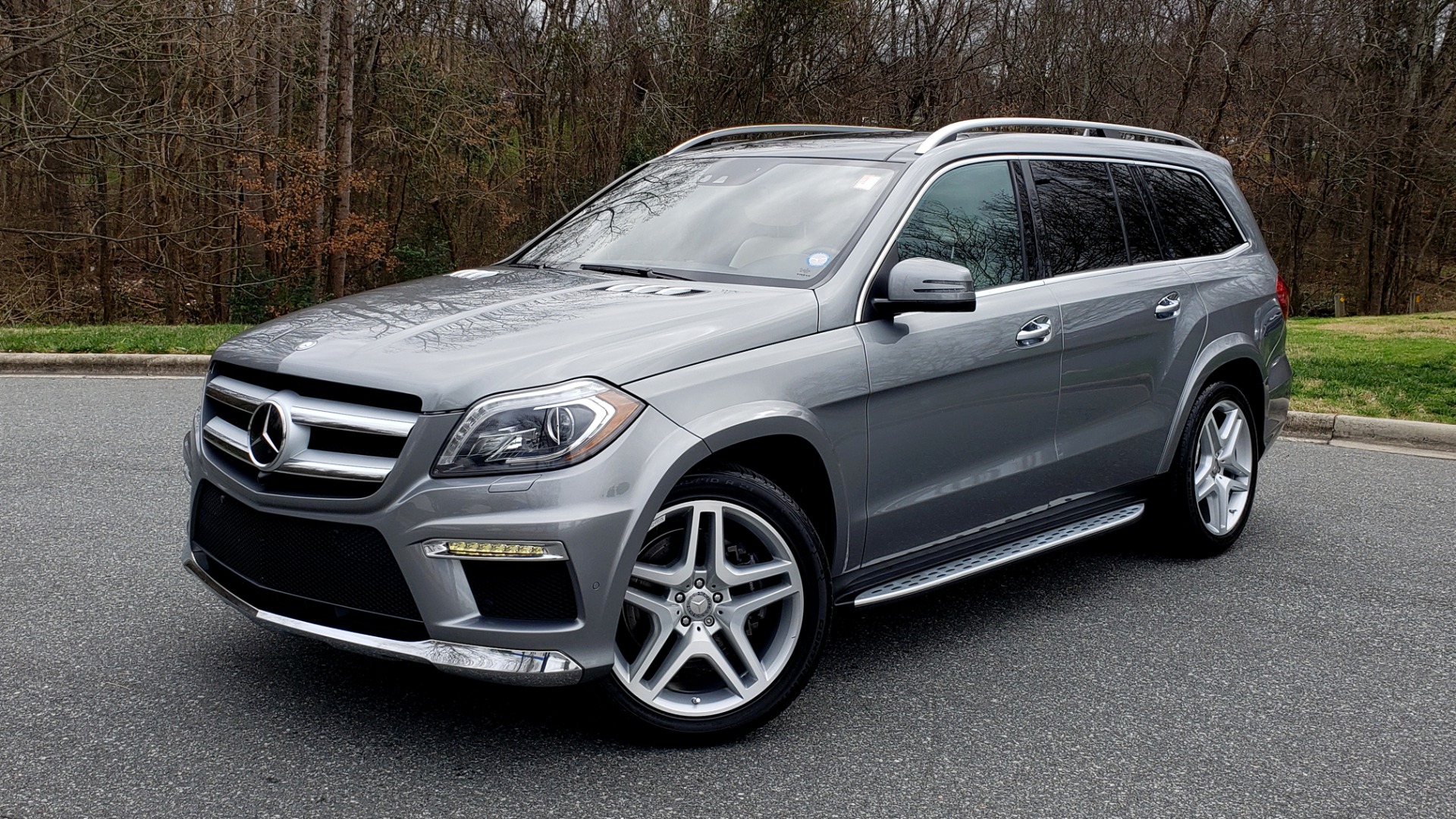 Used 2016 Mercedes-Benz GL 550 4MATIC / NAV / DRVR ASST / DUAL-ROOF / REARVIEW for sale Sold at Formula Imports in Charlotte NC 28227 1