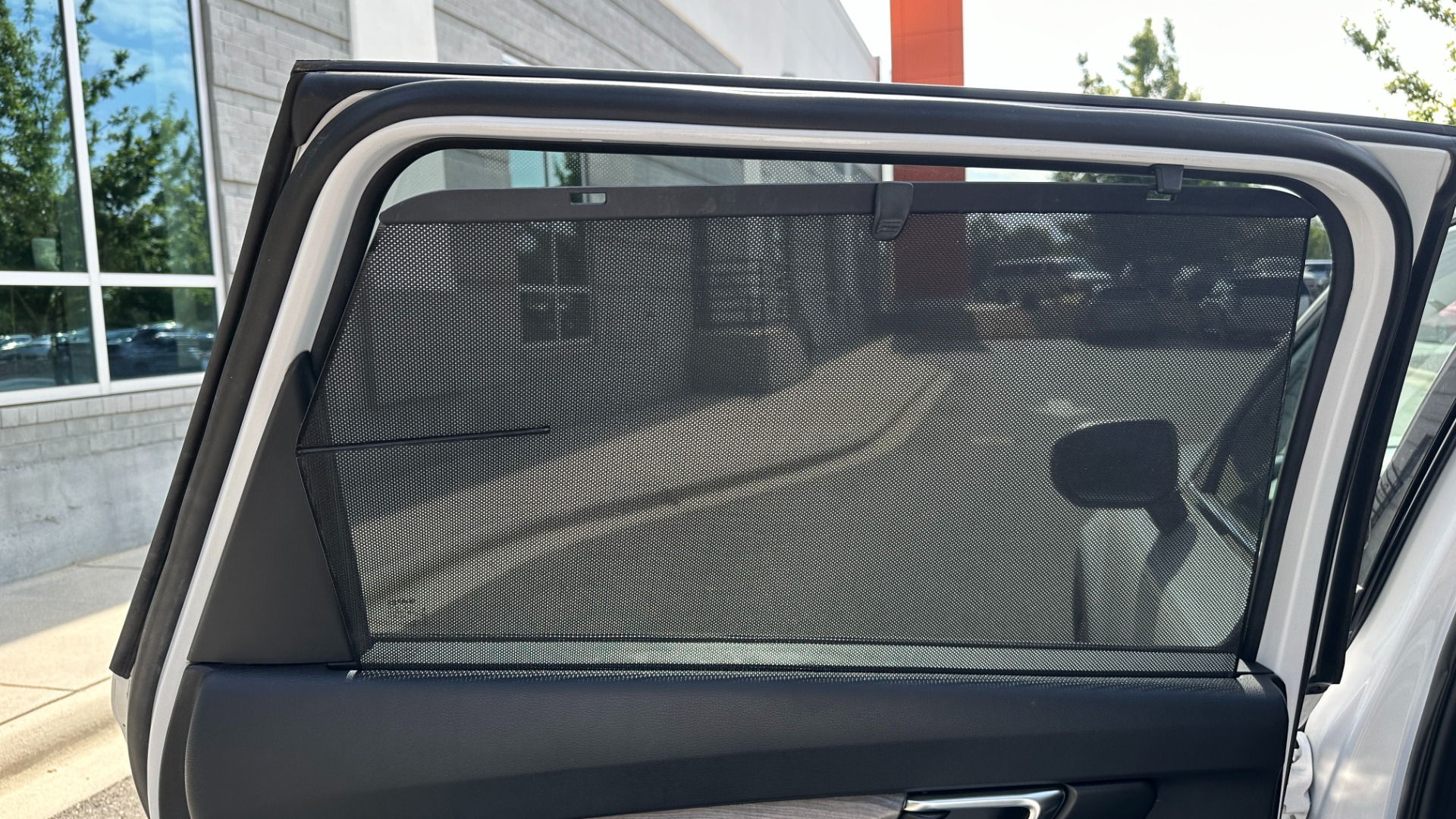 Used 2020 Kia Telluride EX / LEATHER / SAFETY FEATURES / 3RD ROW / SUNSHADES for sale Sold at Formula Imports in Charlotte NC 28227 24