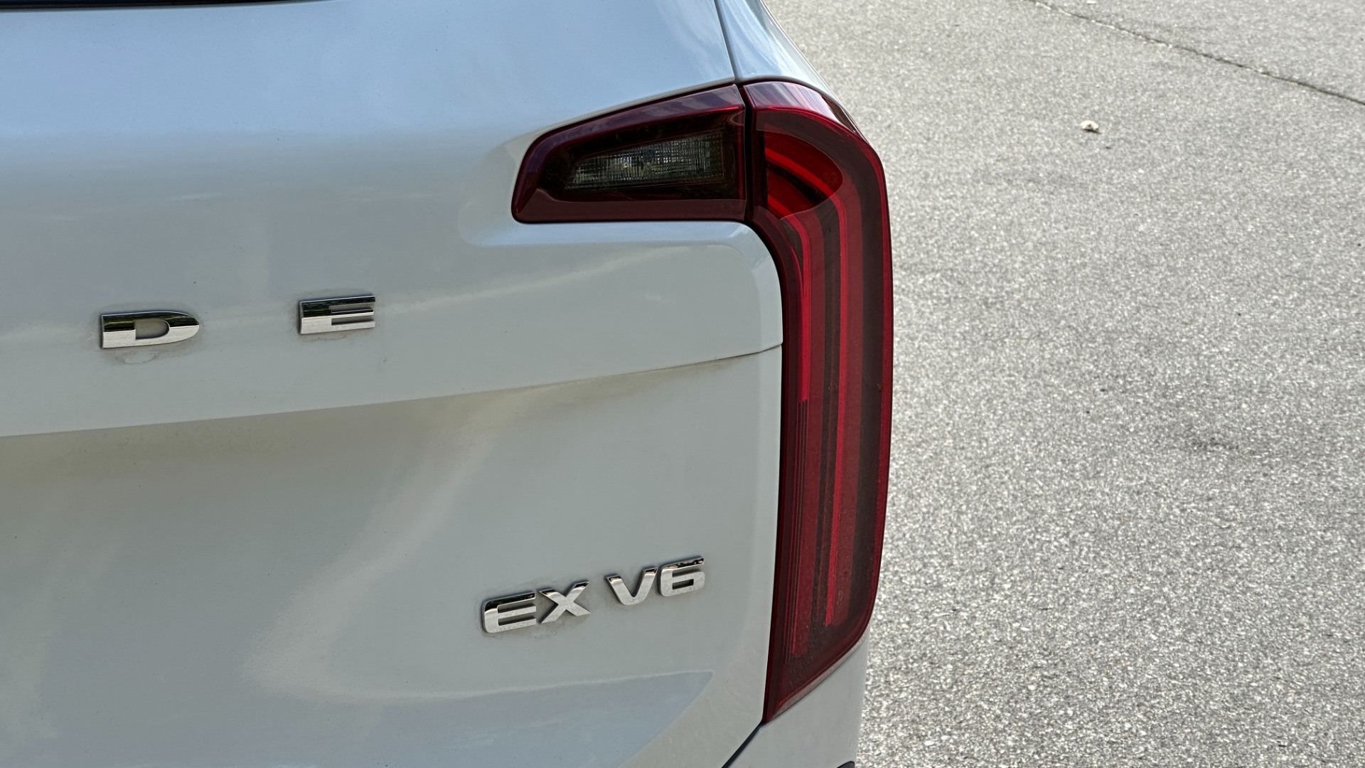 Used 2020 Kia Telluride EX / LEATHER / SAFETY FEATURES / 3RD ROW / SUNSHADES for sale Sold at Formula Imports in Charlotte NC 28227 47