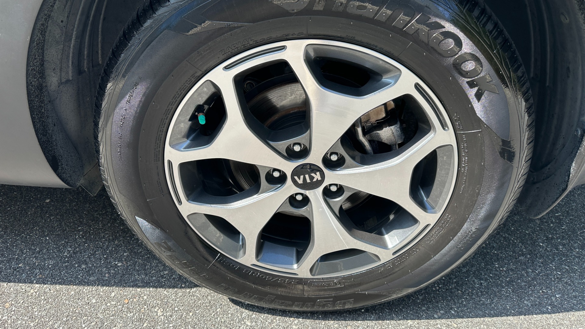 Used 2020 Kia Telluride EX / LEATHER / SAFETY FEATURES / 3RD ROW / SUNSHADES for sale Sold at Formula Imports in Charlotte NC 28227 54