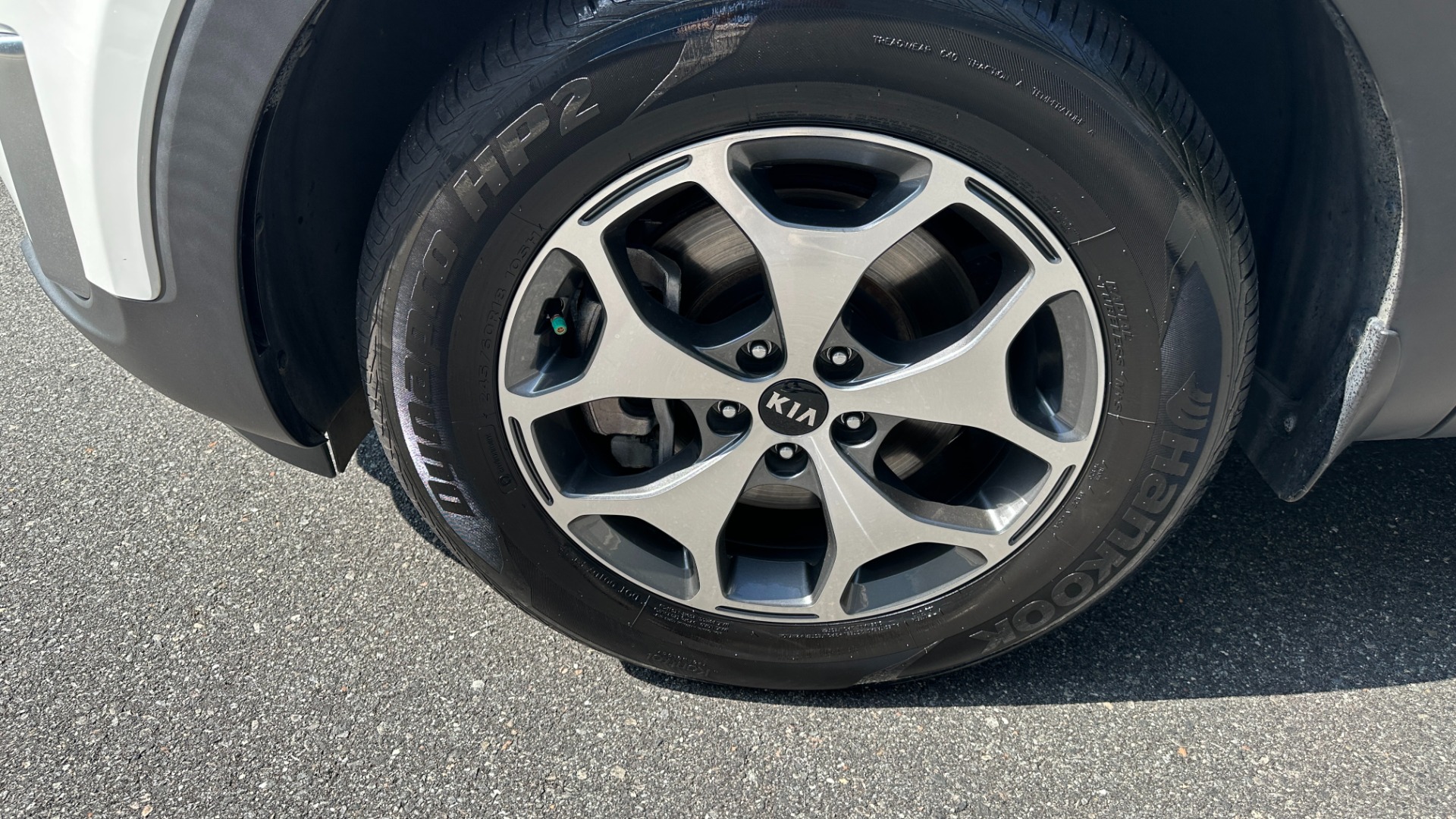 Used 2020 Kia Telluride EX / LEATHER / SAFETY FEATURES / 3RD ROW / SUNSHADES for sale Sold at Formula Imports in Charlotte NC 28227 55