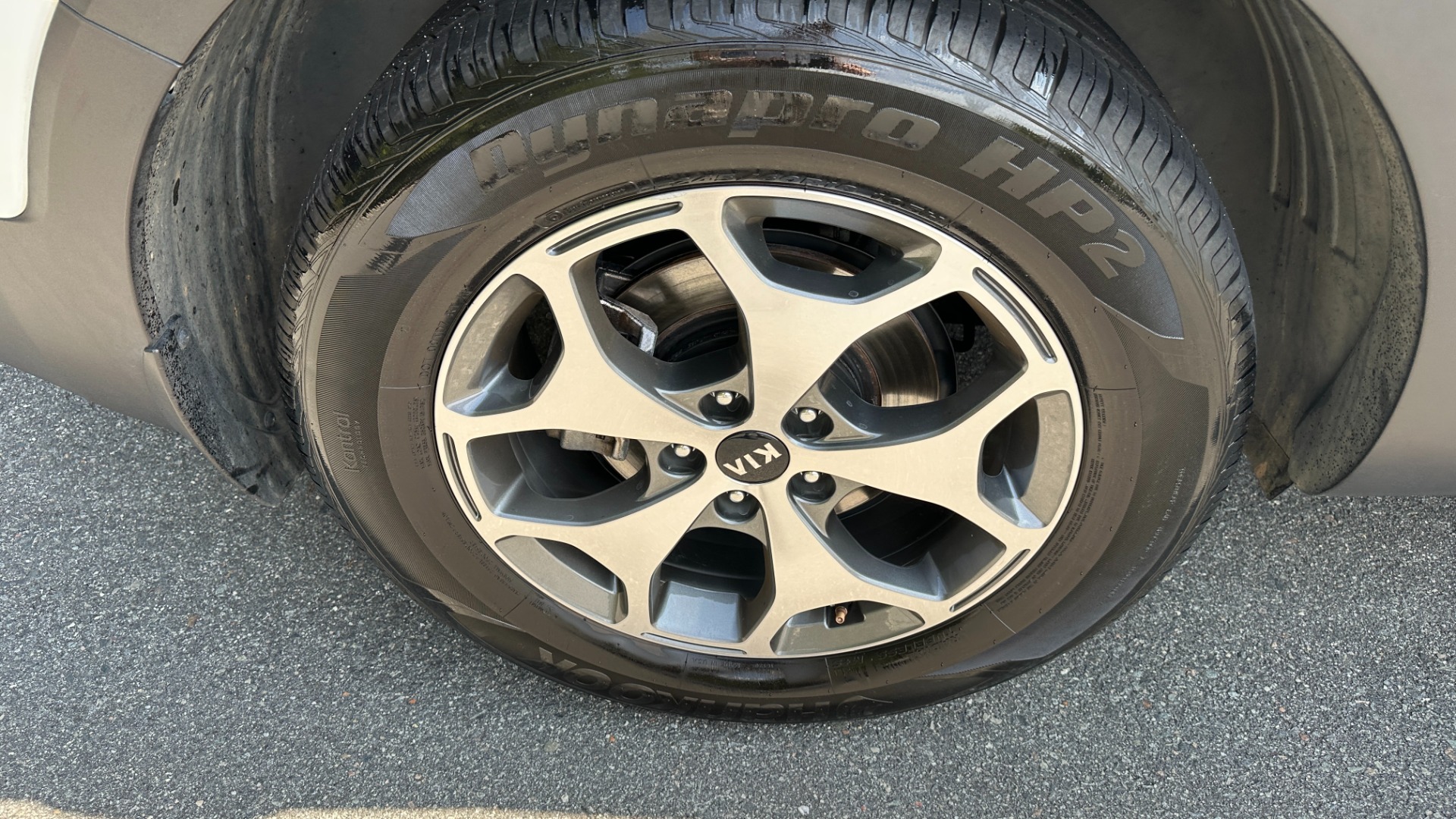 Used 2020 Kia Telluride EX / LEATHER / SAFETY FEATURES / 3RD ROW / SUNSHADES for sale Sold at Formula Imports in Charlotte NC 28227 56