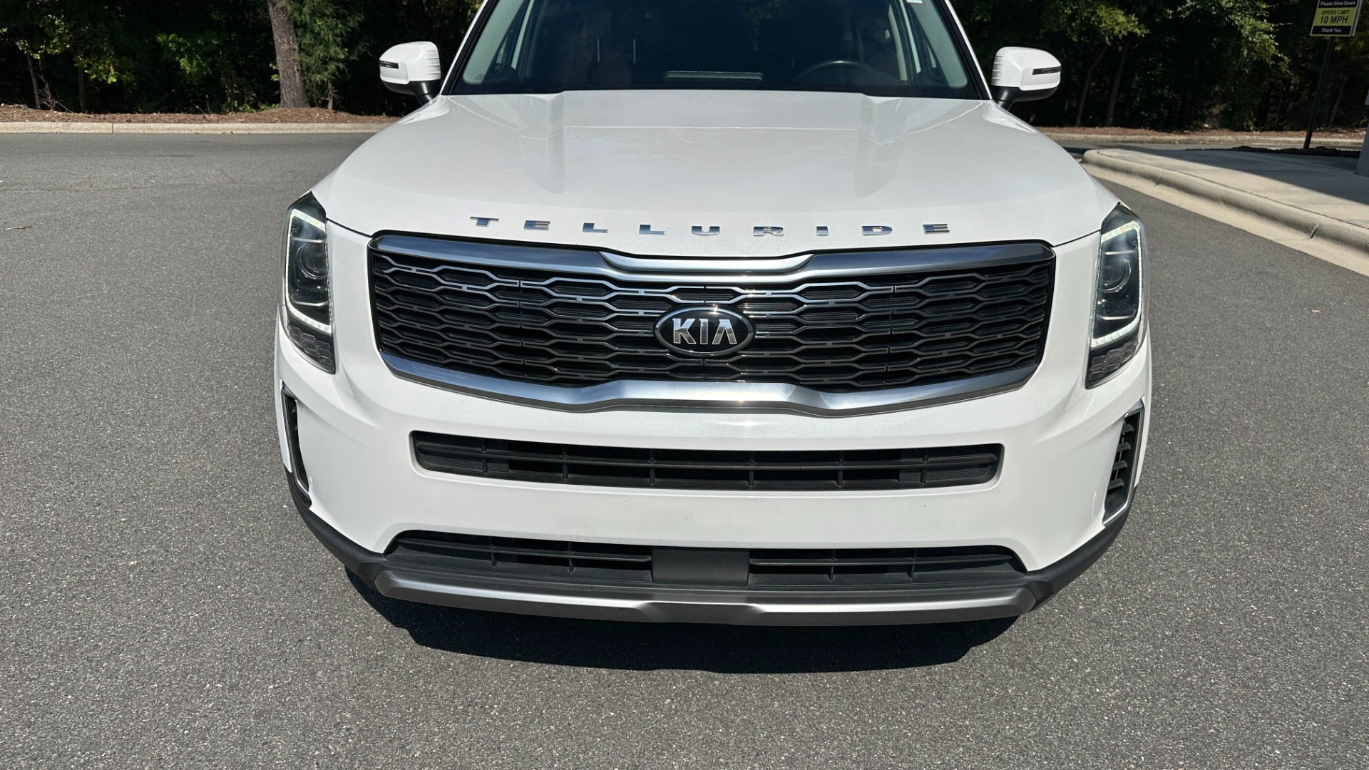 Used 2020 Kia Telluride EX / LEATHER / SAFETY FEATURES / 3RD ROW / SUNSHADES for sale Sold at Formula Imports in Charlotte NC 28227 8