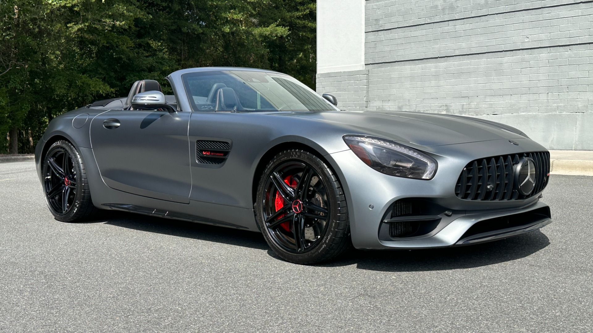 Used 2019 Mercedes-Benz AMG GT AMG GT C / DESIGNO PAINT / DESIGNO INTERIOR / ROADSTER / V8 for sale Sold at Formula Imports in Charlotte NC 28227 5