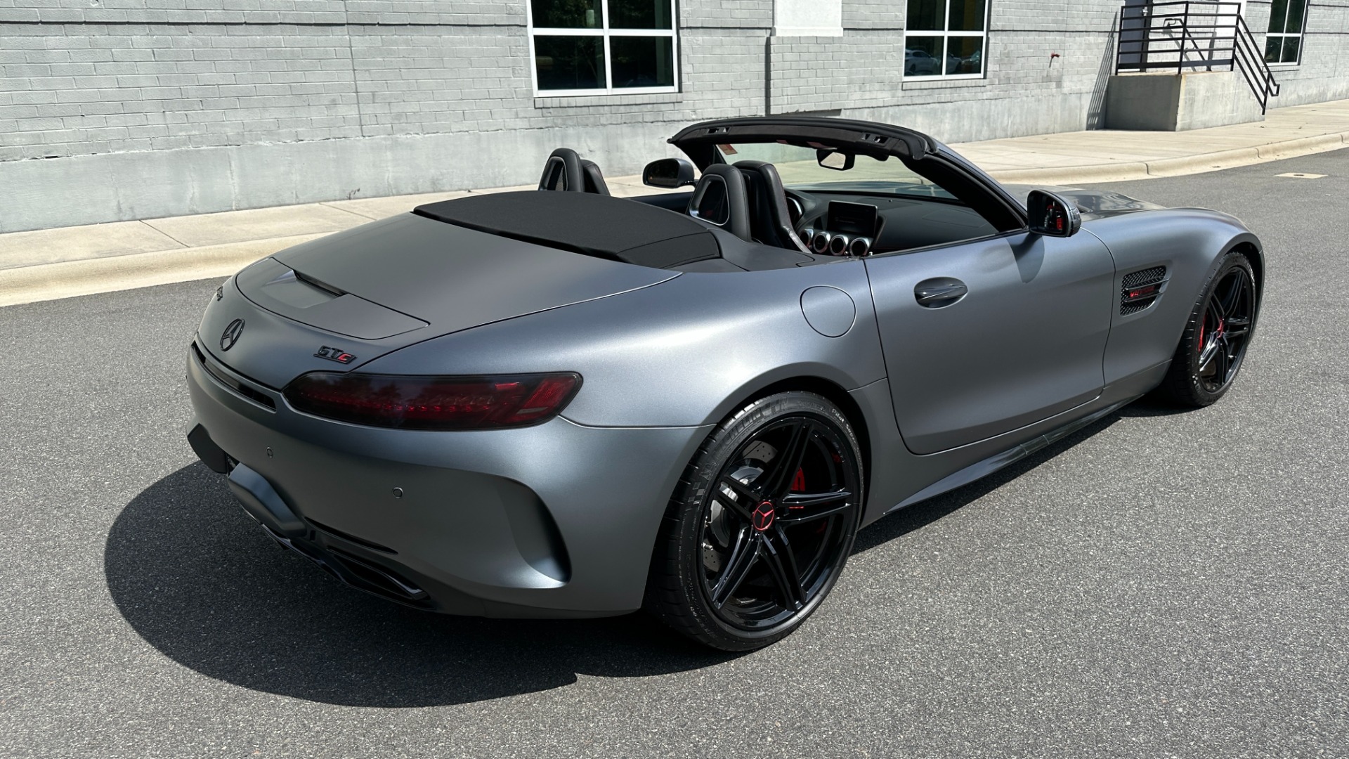 Used 2019 Mercedes-Benz AMG GT AMG GT C / DESIGNO PAINT / DESIGNO INTERIOR / ROADSTER / V8 for sale Sold at Formula Imports in Charlotte NC 28227 7