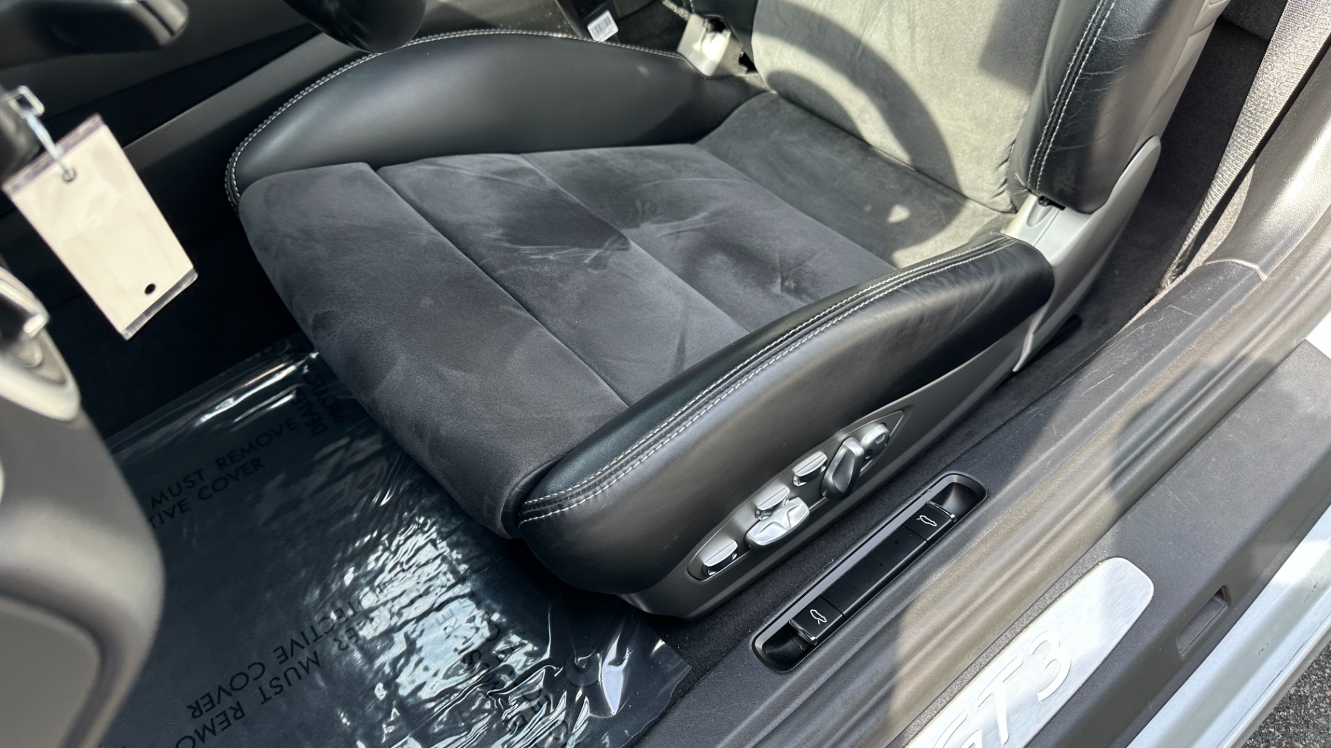 Used 2014 Porsche 911 GT3 / G6 ENGINE BY PORSCHE / BINDER OF SERVICE RECORDS / PAINT PROTECTION F for sale $114,000 at Formula Imports in Charlotte NC 28227 16