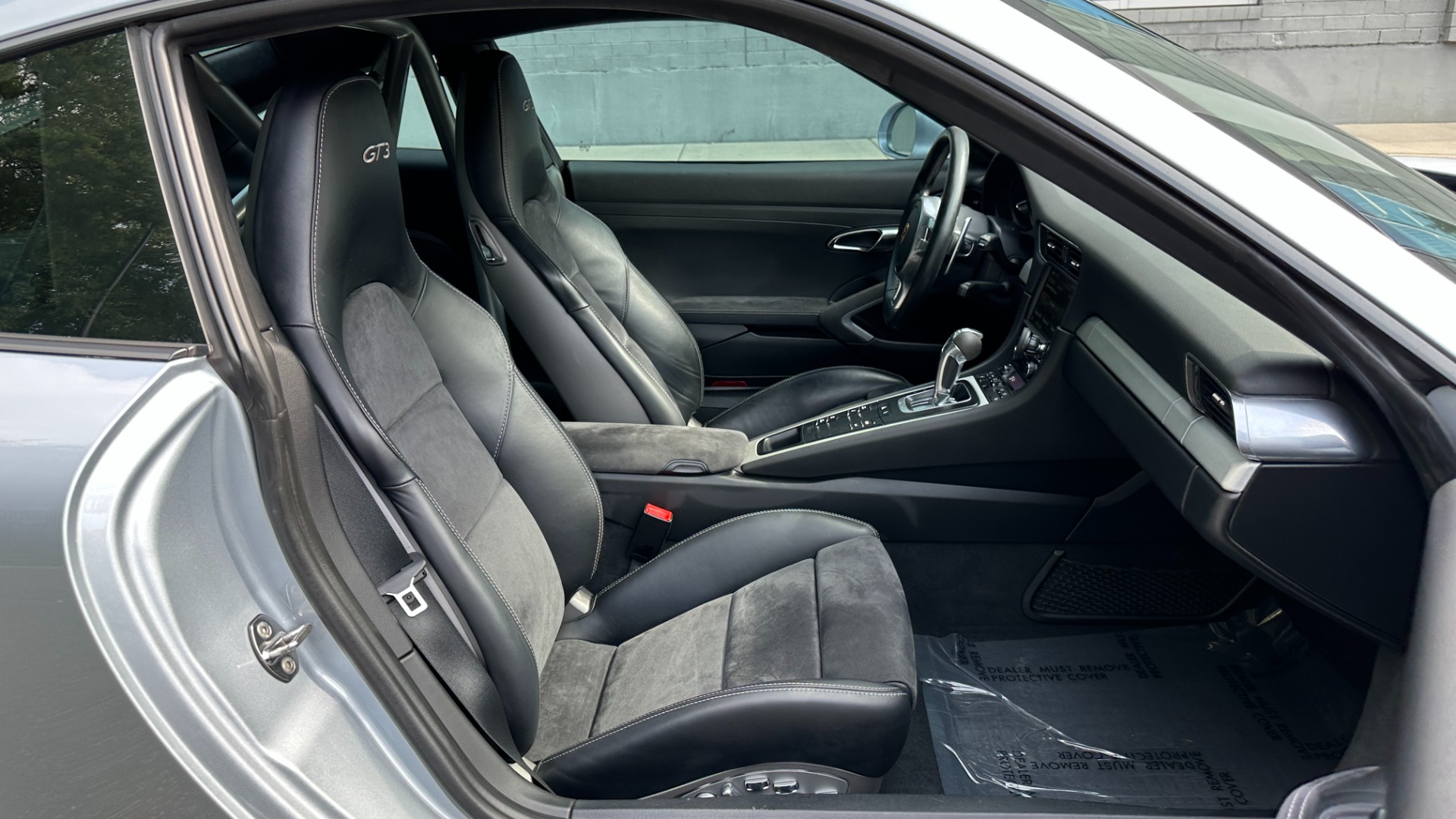 Used 2014 Porsche 911 GT3 / G6 ENGINE BY PORSCHE / BINDER OF SERVICE RECORDS / PAINT PROTECTION F for sale $114,000 at Formula Imports in Charlotte NC 28227 25