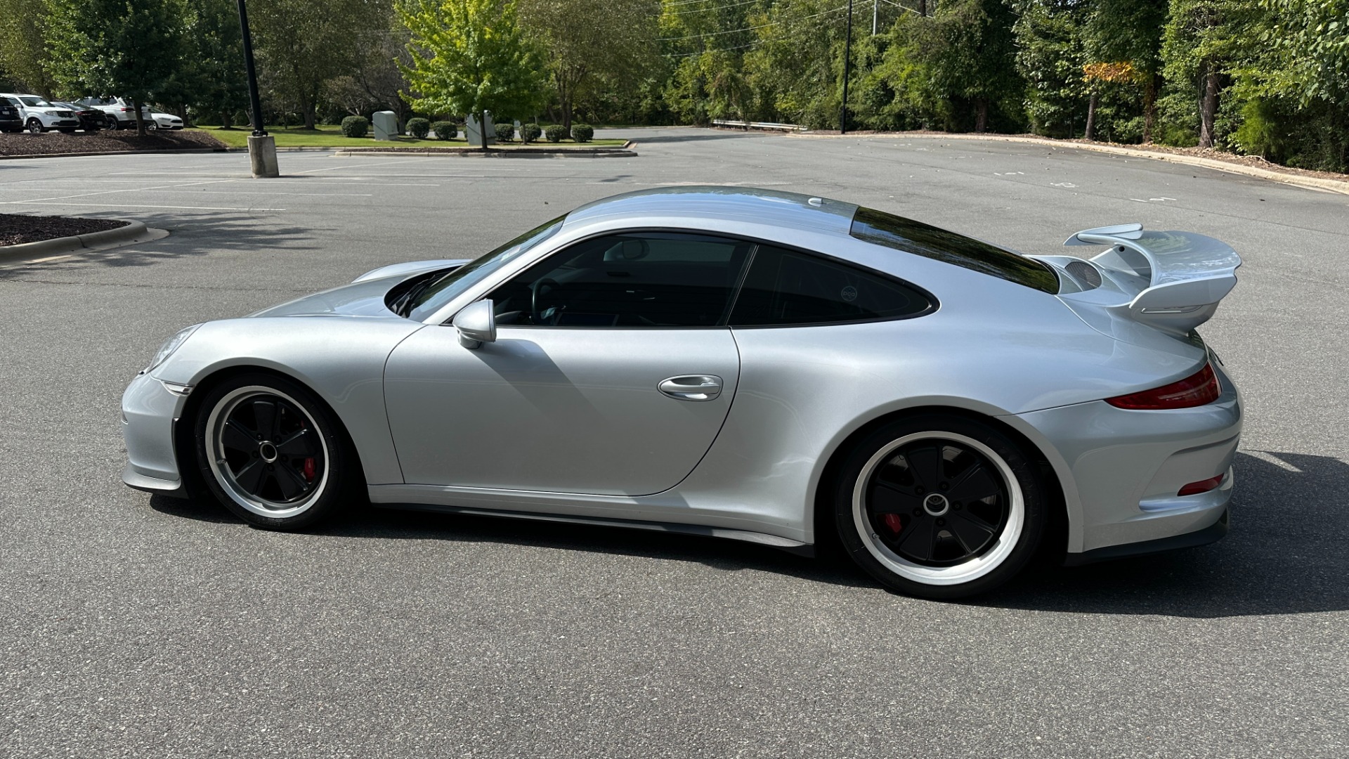 Used 2014 Porsche 911 GT3 / G6 ENGINE BY PORSCHE / BINDER OF SERVICE RECORDS / PAINT PROTECTION F for sale $114,000 at Formula Imports in Charlotte NC 28227 3