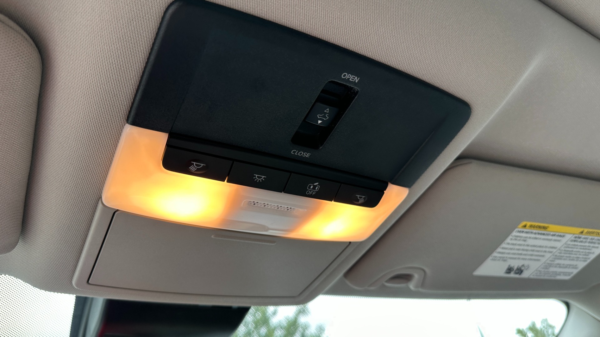 Used 2020 Nissan Altima 2.5 SV / SUNROOF / BACKUP CAMERA / BLINDSPOT / CLOTH for sale $17,999 at Formula Imports in Charlotte NC 28227 22