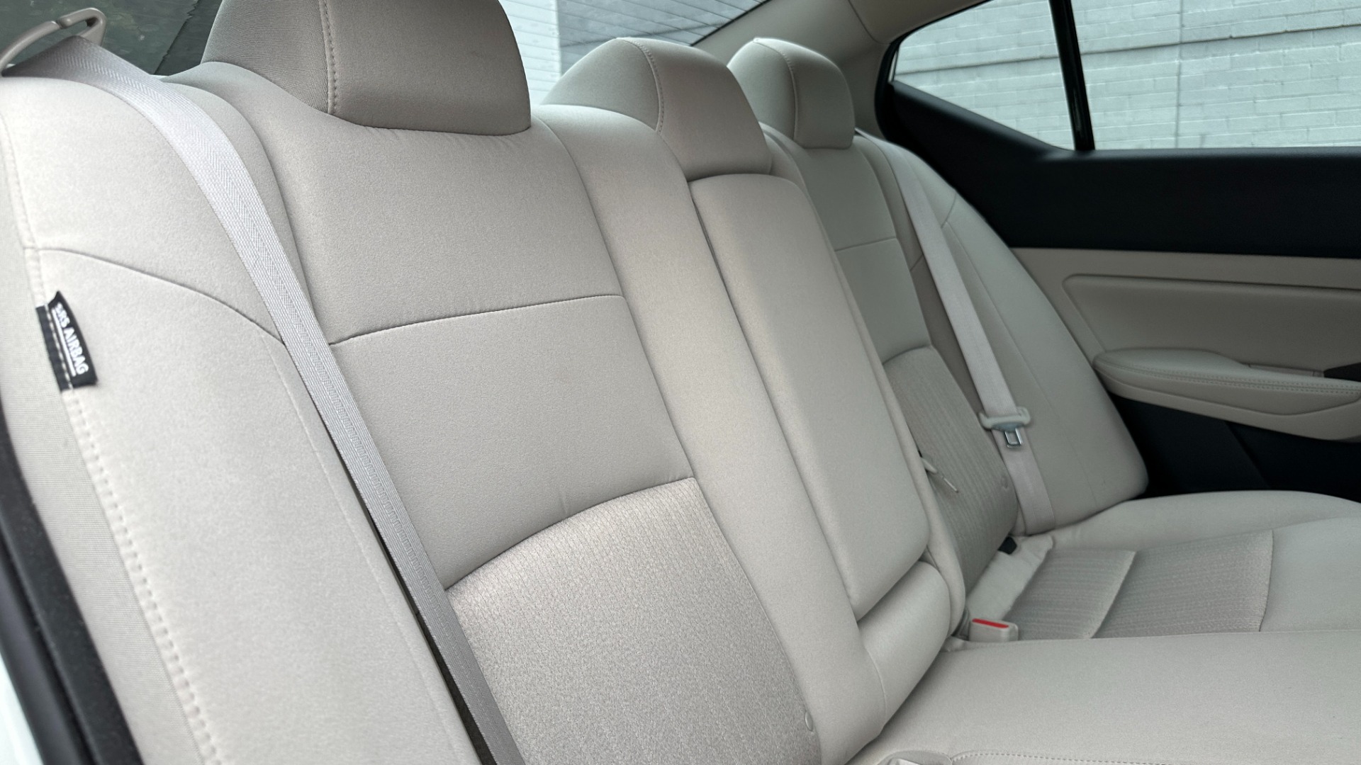 Used 2020 Nissan Altima 2.5 SV / SUNROOF / BACKUP CAMERA / BLINDSPOT / CLOTH for sale $17,999 at Formula Imports in Charlotte NC 28227 31