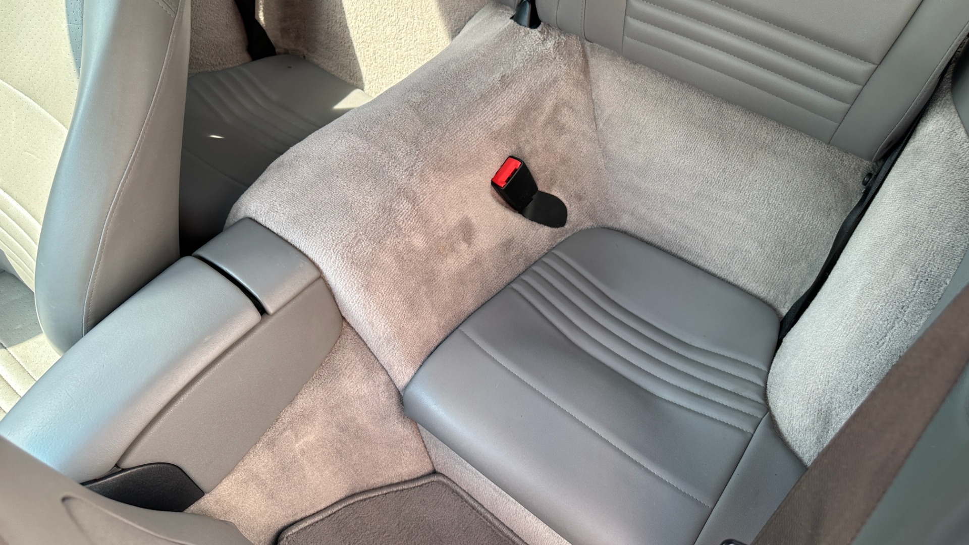 Used 1999 Porsche 911 Carrera 6SPEED / UPGRADED EXHAUST / SUSPENSION REFRESH / SERVICE RECORDS for sale $22,200 at Formula Imports in Charlotte NC 28227 19