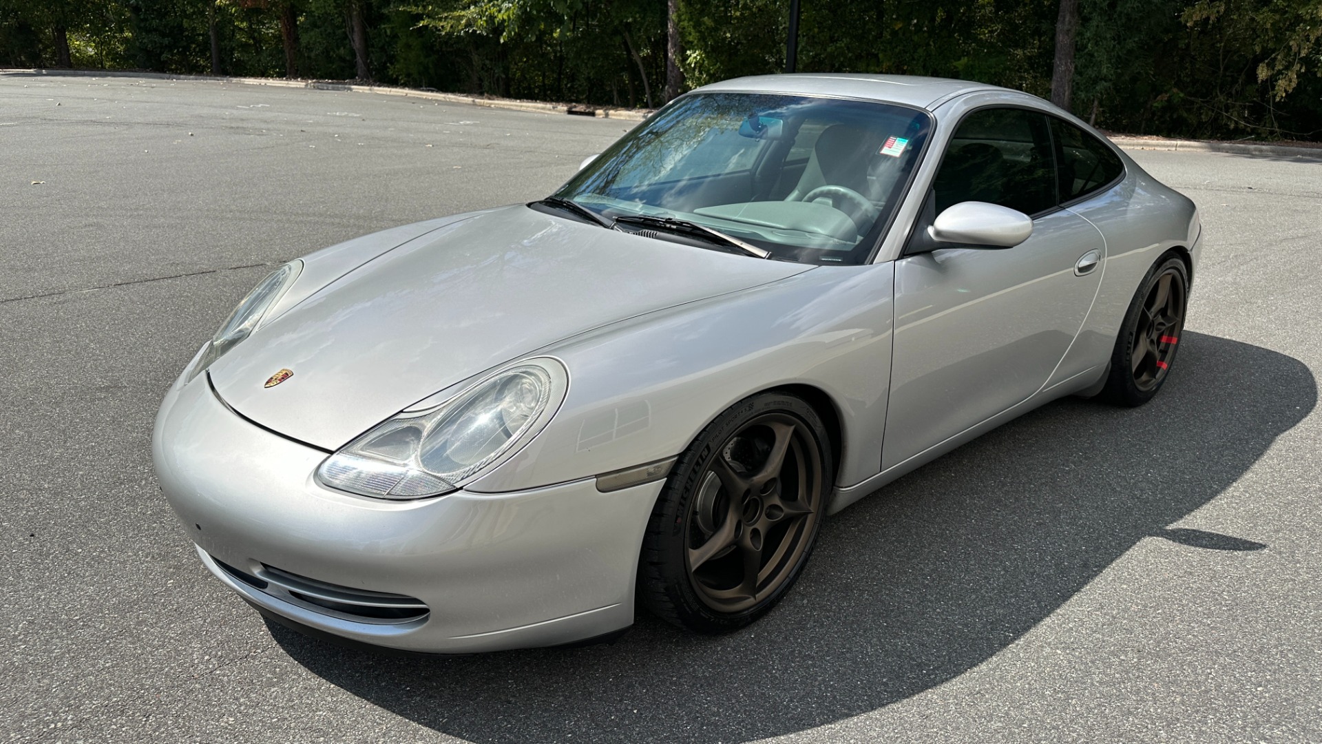 Used 1999 Porsche 911 Carrera 6SPEED / UPGRADED EXHAUST / SUSPENSION REFRESH / SERVICE RECORDS for sale $22,200 at Formula Imports in Charlotte NC 28227 2