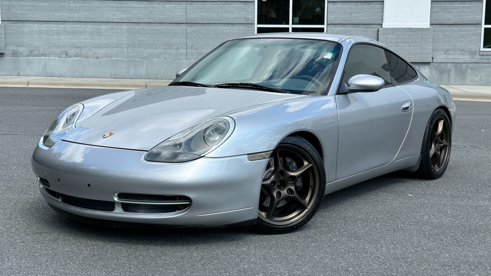 Used 1999 Porsche 911 Carrera 6SPEED / UPGRADED EXHAUST / SUSPENSION REFRESH / SERVICE RECORDS for sale $22,200 at Formula Imports in Charlotte NC 28227 40