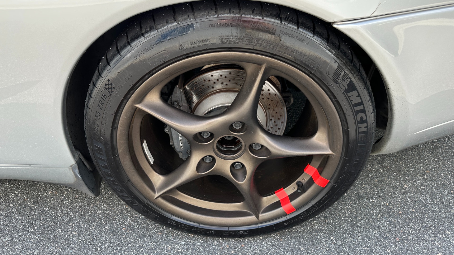 Used 1999 Porsche 911 Carrera 6SPEED / UPGRADED EXHAUST / SUSPENSION REFRESH / SERVICE RECORDS for sale $22,200 at Formula Imports in Charlotte NC 28227 41