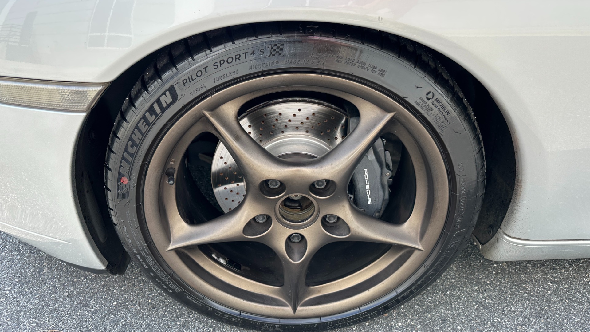Used 1999 Porsche 911 Carrera 6SPEED / UPGRADED EXHAUST / SUSPENSION REFRESH / SERVICE RECORDS for sale $22,200 at Formula Imports in Charlotte NC 28227 42