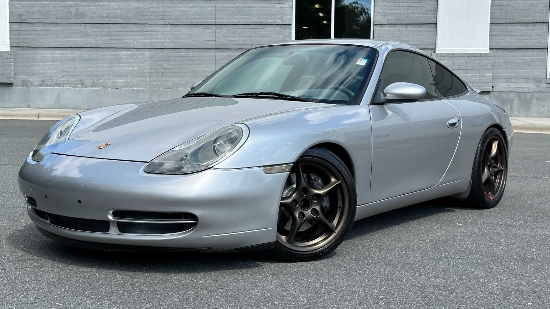 Used 1999 Porsche 911 Carrera 6SPEED / UPGRADED EXHAUST / SUSPENSION REFRESH / SERVICE RECORDS for sale $22,200 at Formula Imports in Charlotte NC 28227 1