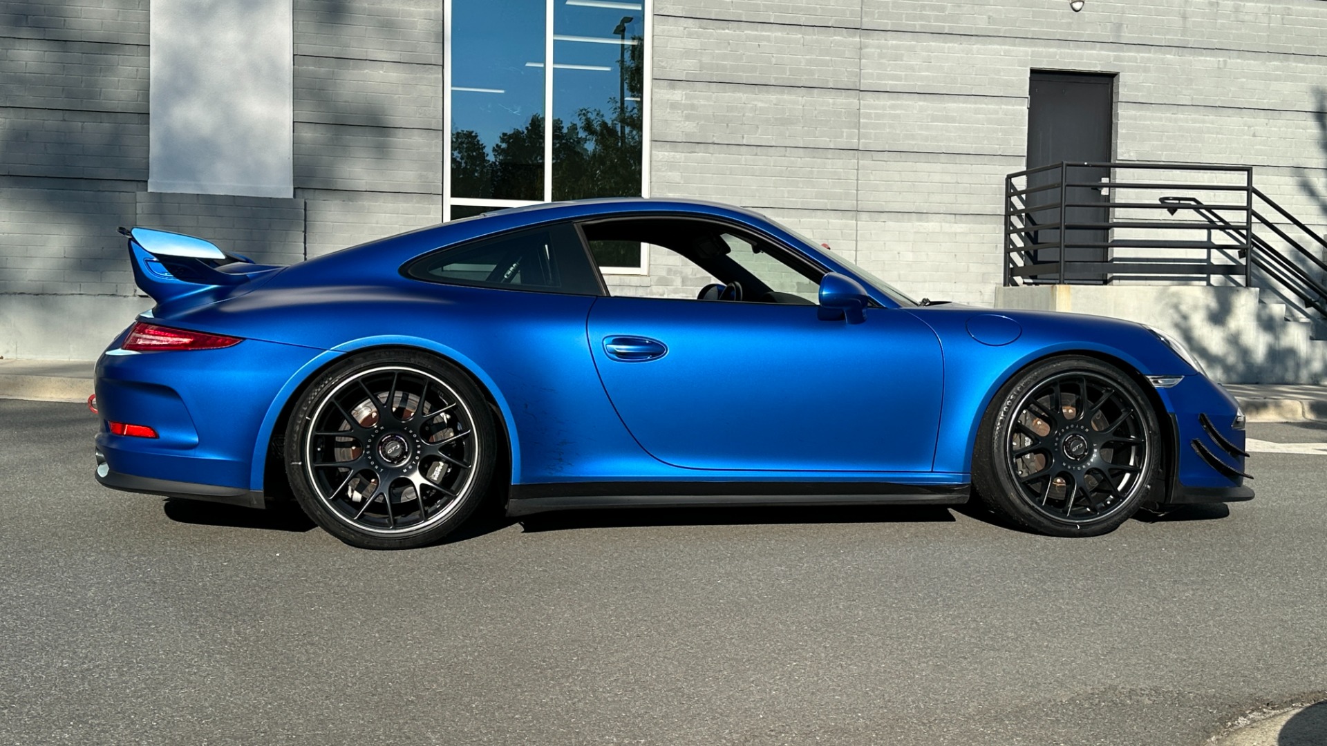 Used 2016 Porsche 911 GT3 / BBI ROLLBAR / STEALTH PAINT PROTECTION / CUP SUSPENSION / MORE!!! for sale $157,900 at Formula Imports in Charlotte NC 28227 9