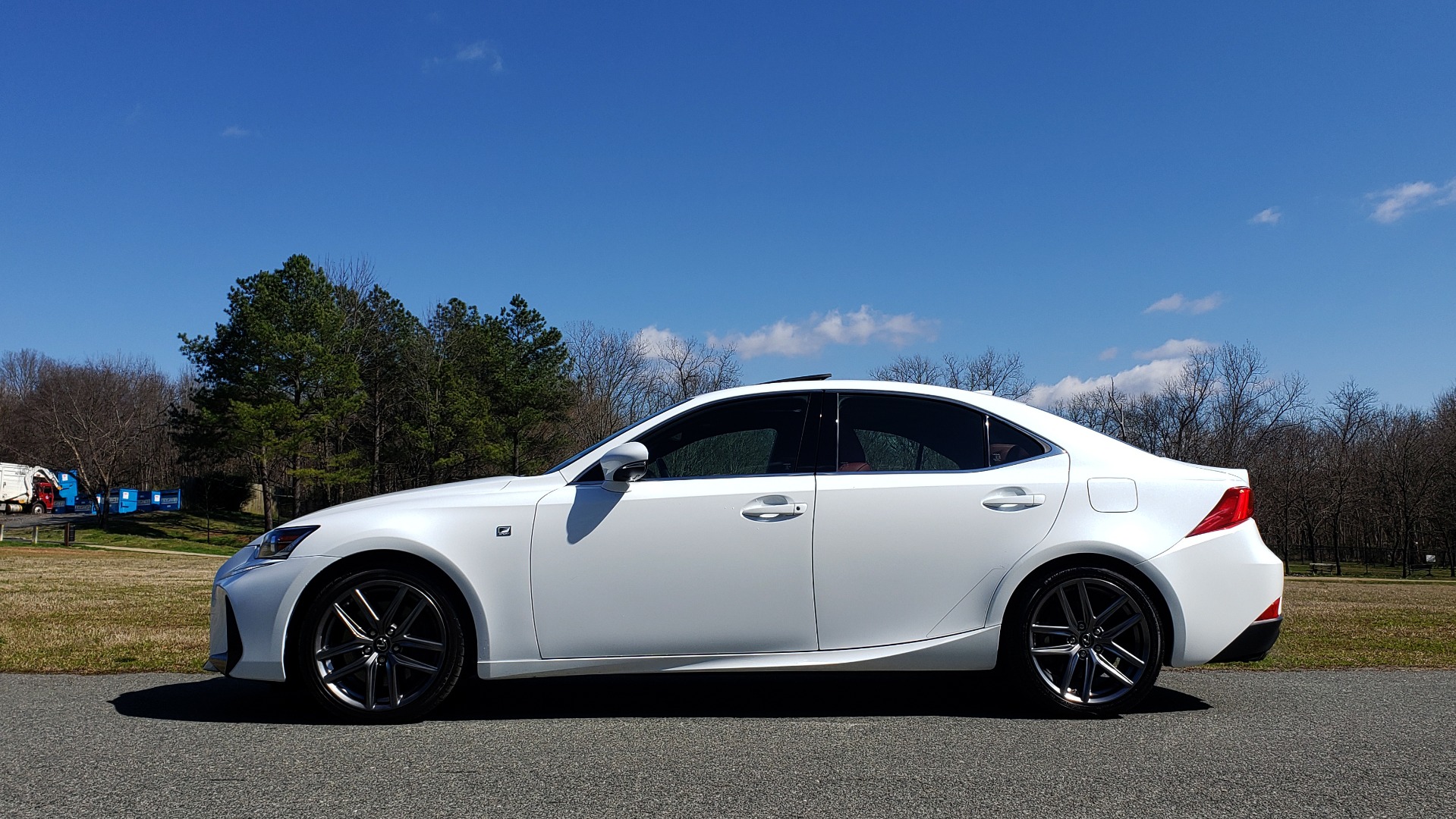 Used 2017 Lexus IS 200T F-SPORT / SUNROOF / REARVIEW / VENT SEATS for sale Sold at Formula Imports in Charlotte NC 28227 3