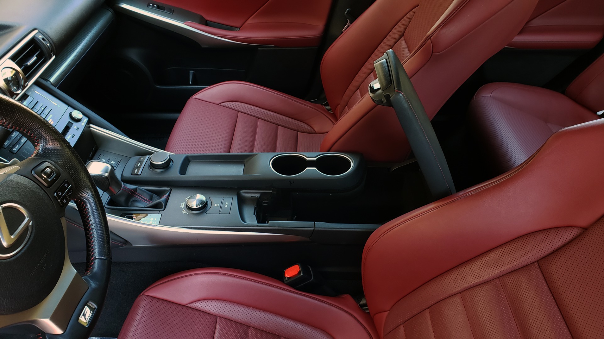 Used 2017 Lexus IS 200T F-SPORT / SUNROOF / REARVIEW / VENT SEATS for sale Sold at Formula Imports in Charlotte NC 28227 50