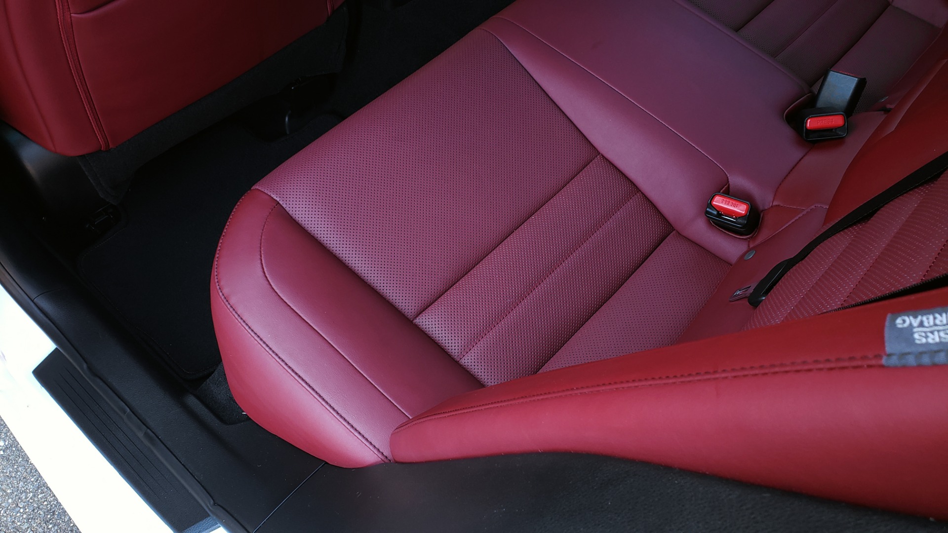 Used 2017 Lexus IS 200T F-SPORT / SUNROOF / REARVIEW / VENT SEATS for sale Sold at Formula Imports in Charlotte NC 28227 54