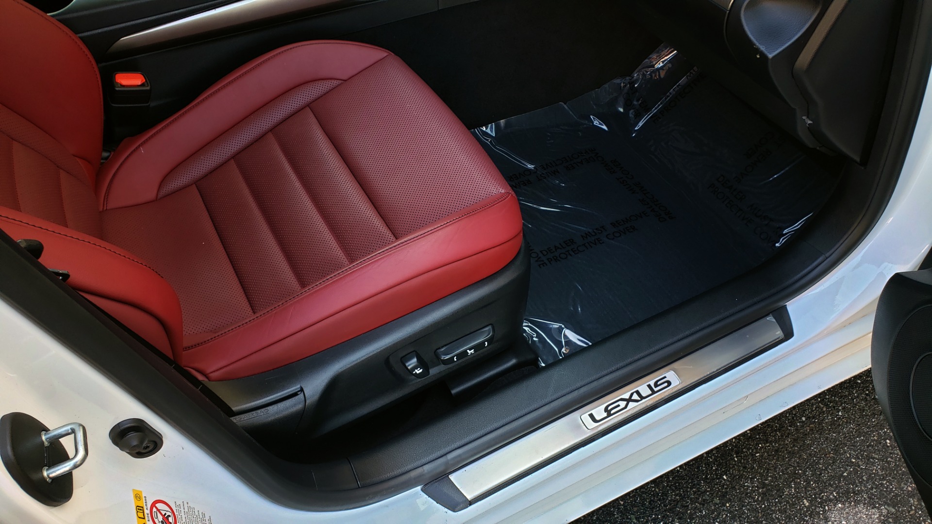 Used 2017 Lexus IS 200T F-SPORT / SUNROOF / REARVIEW / VENT SEATS for sale Sold at Formula Imports in Charlotte NC 28227 60