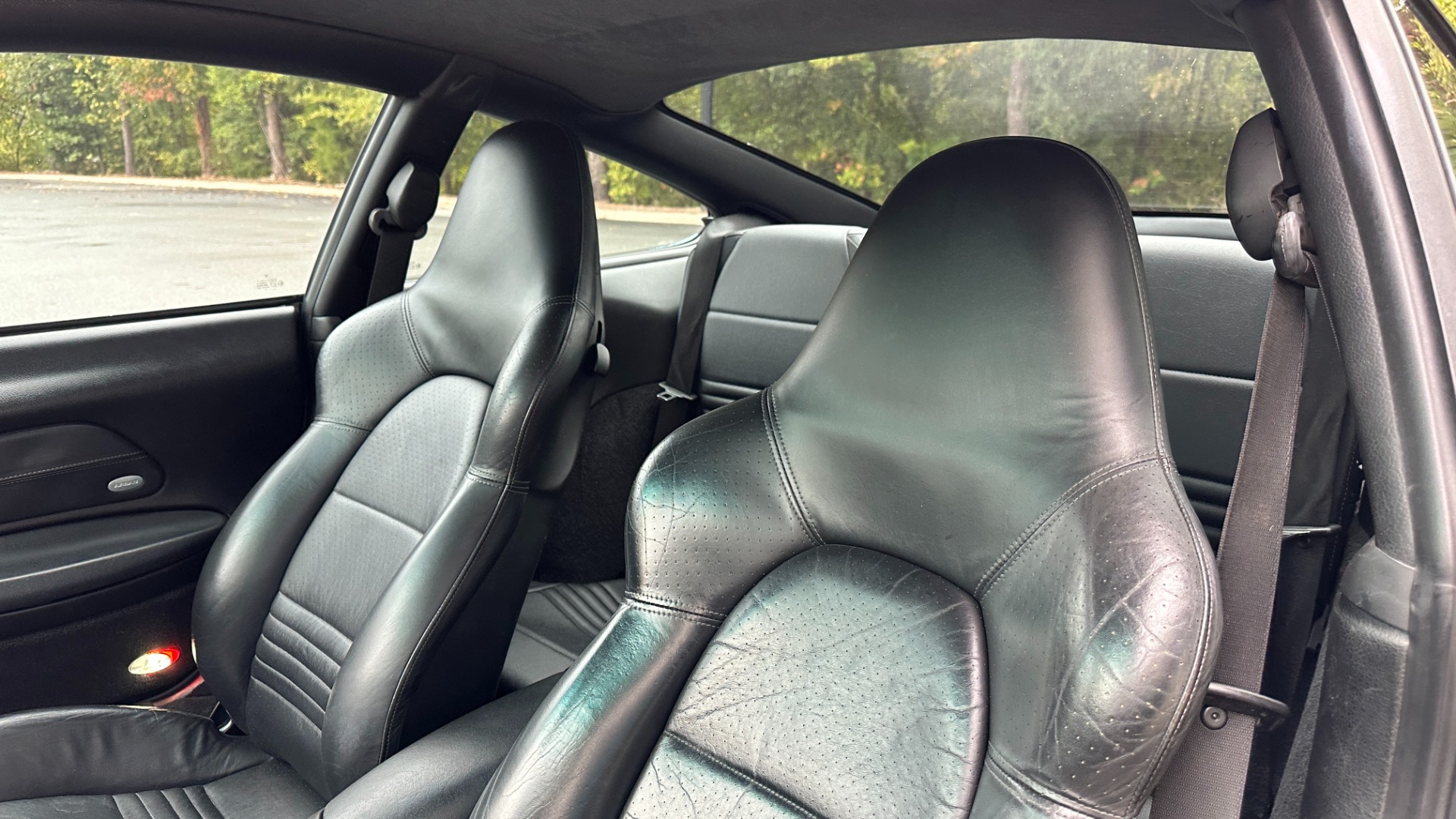 Used 2003 Porsche 911 Carrera 6 SPEED / LEATHER SPORT SEATS / SPORT EXHAUST / RIGID CHASSIS TUNING for sale $34,000 at Formula Imports in Charlotte NC 28227 11