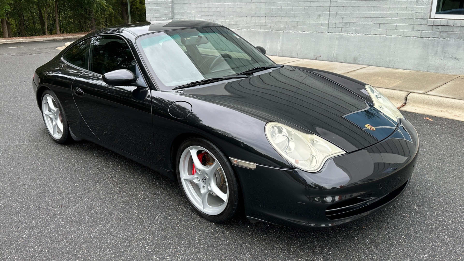 Used 2003 Porsche 911 Carrera 6 SPEED / LEATHER SPORT SEATS / SPORT EXHAUST / RIGID CHASSIS TUNING for sale $34,000 at Formula Imports in Charlotte NC 28227 2