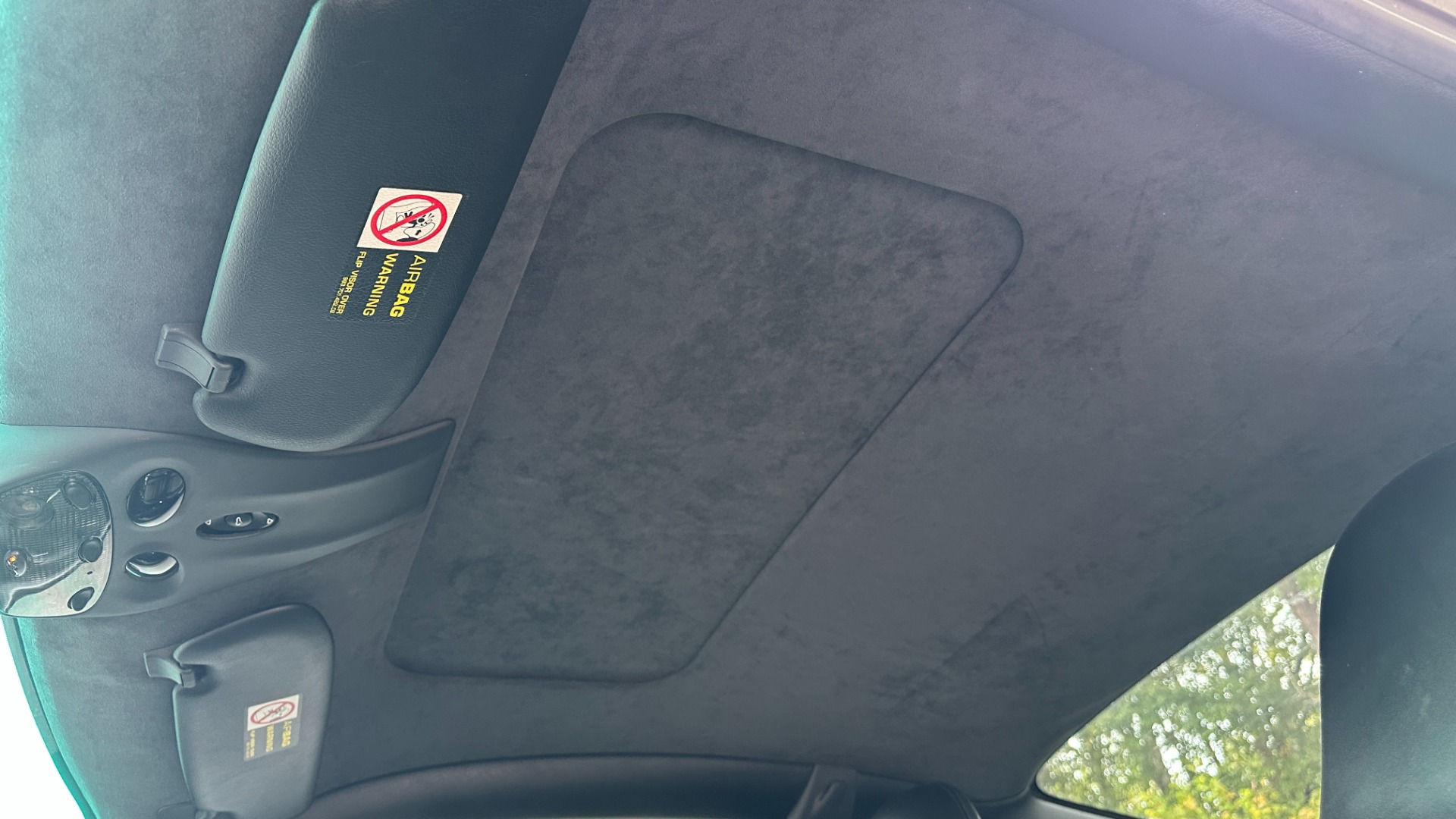 Used 2003 Porsche 911 Carrera 6 SPEED / LEATHER SPORT SEATS / SPORT EXHAUST / RIGID CHASSIS TUNING for sale $34,000 at Formula Imports in Charlotte NC 28227 21