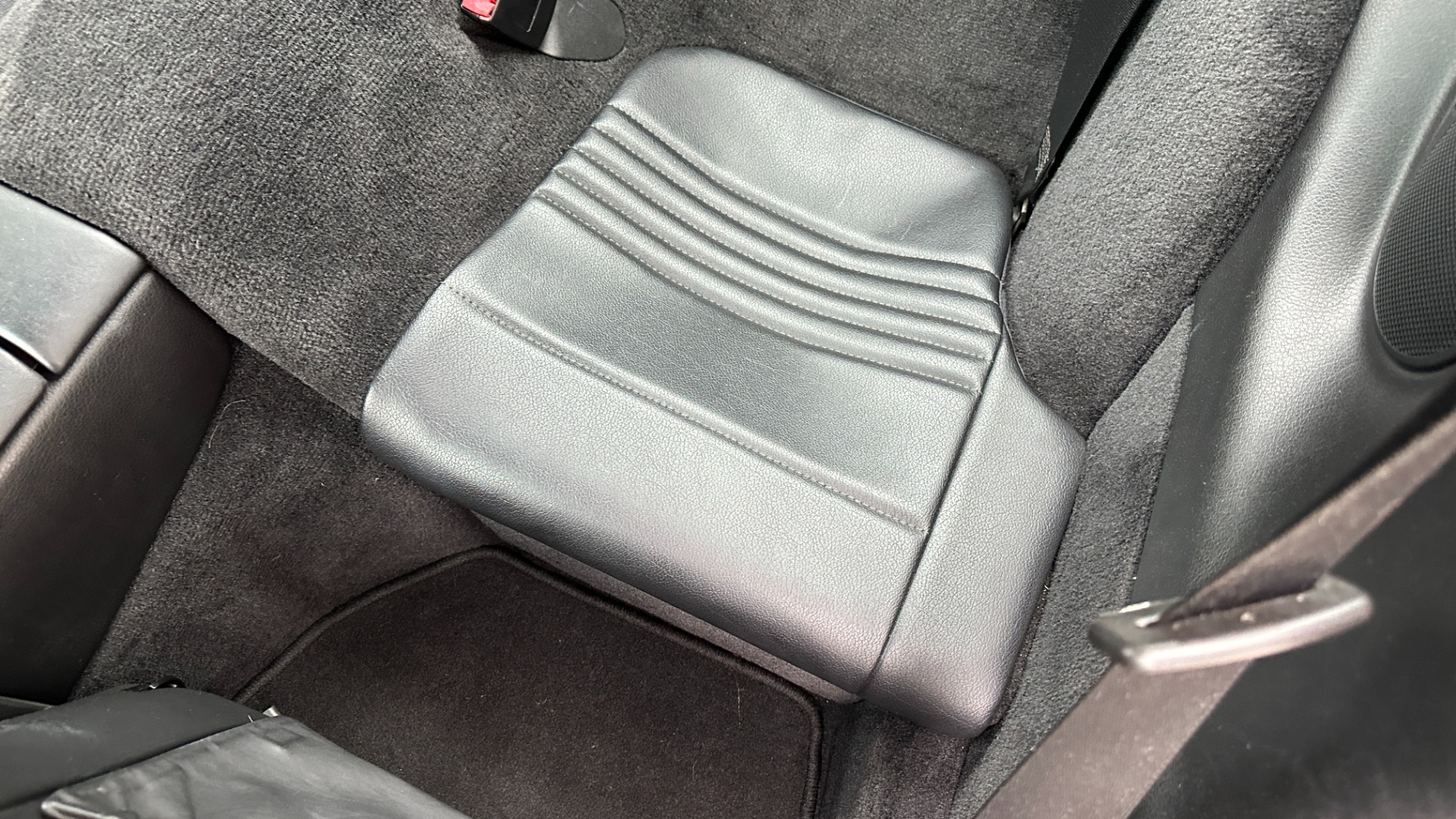 Used 2003 Porsche 911 Carrera 6 SPEED / LEATHER SPORT SEATS / SPORT EXHAUST / RIGID CHASSIS TUNING for sale $34,000 at Formula Imports in Charlotte NC 28227 23
